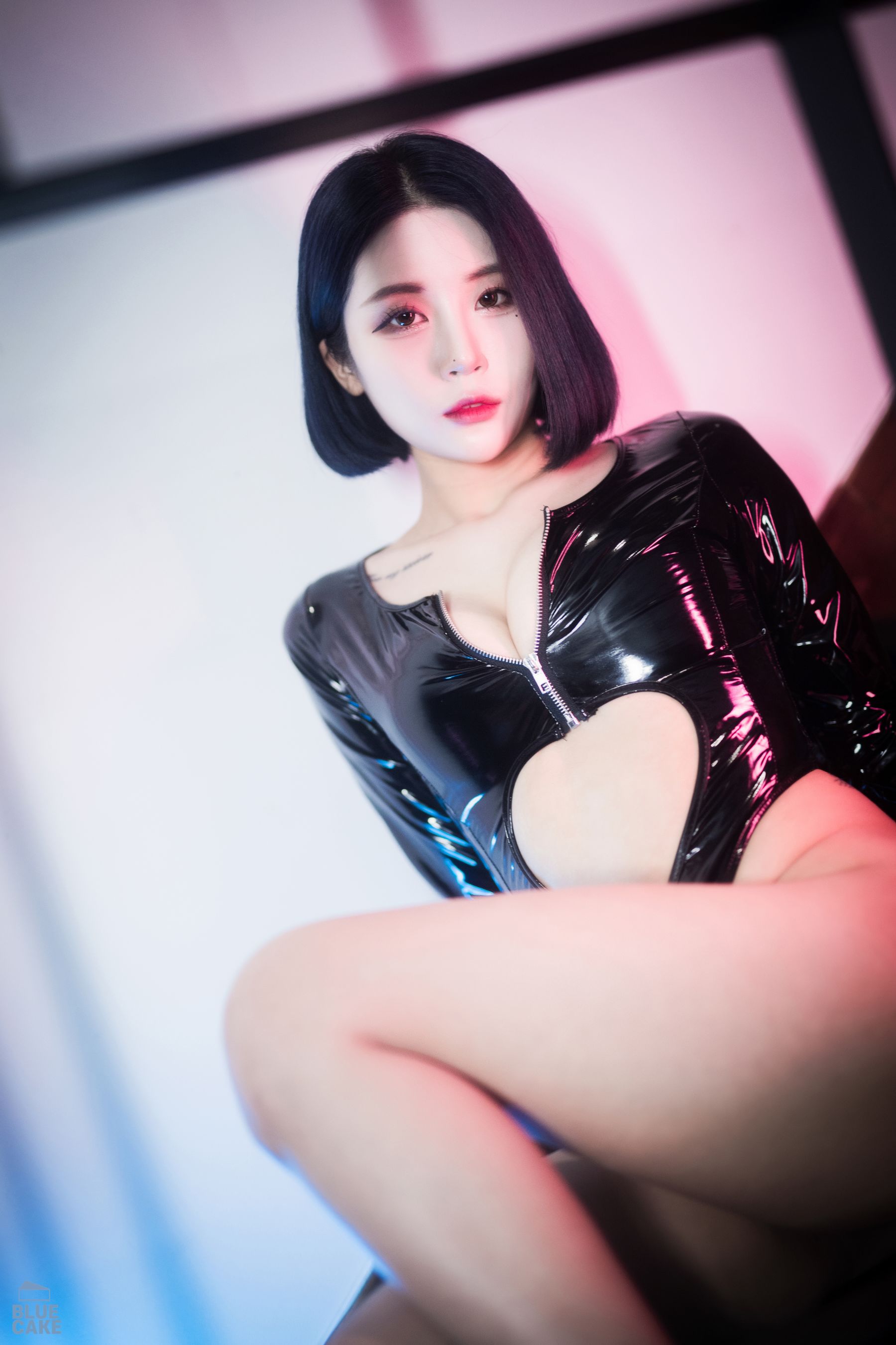 [BLUECAKE]  Bomi - City of Night