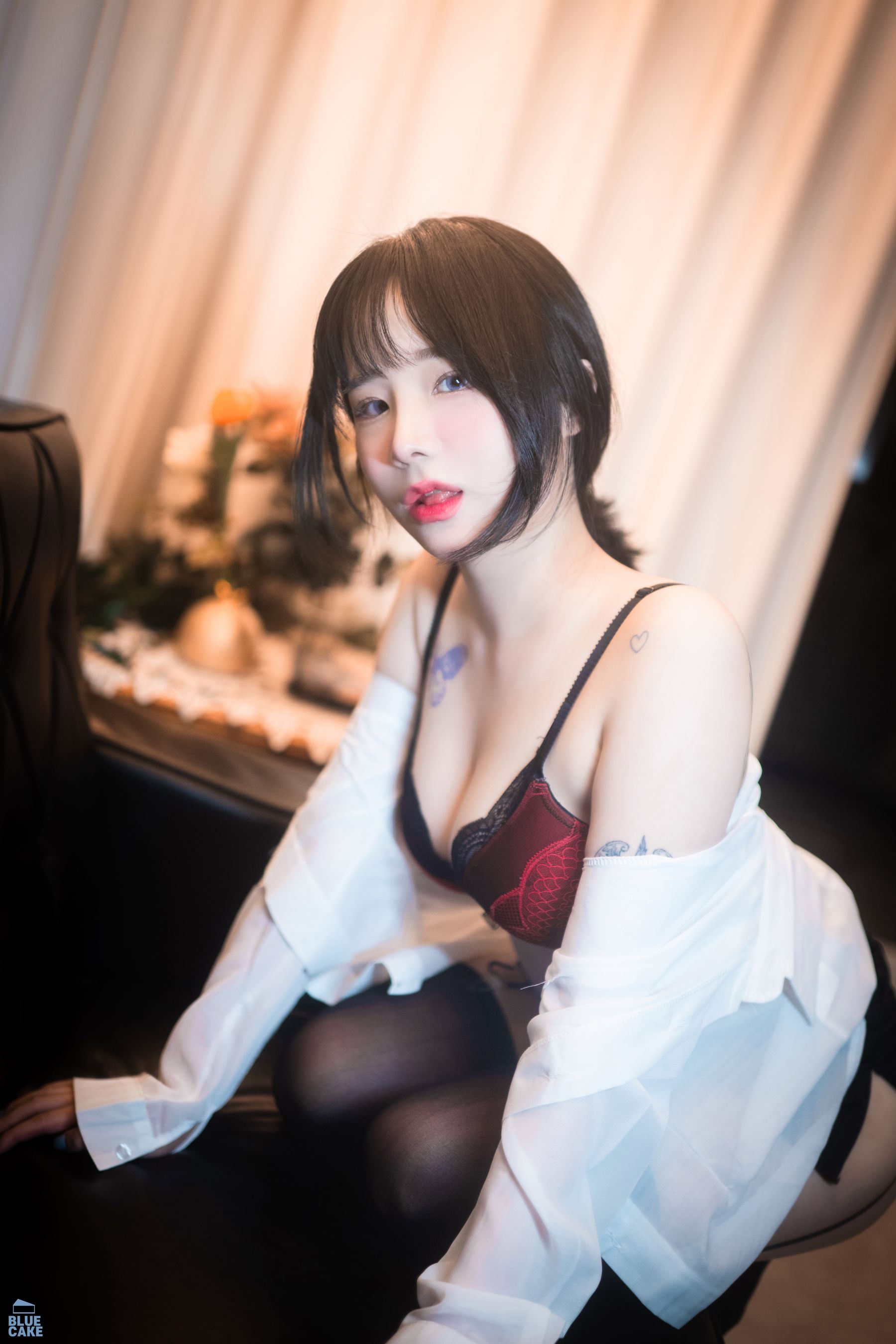 [BLUECAKE]  Yeji - Cat Play