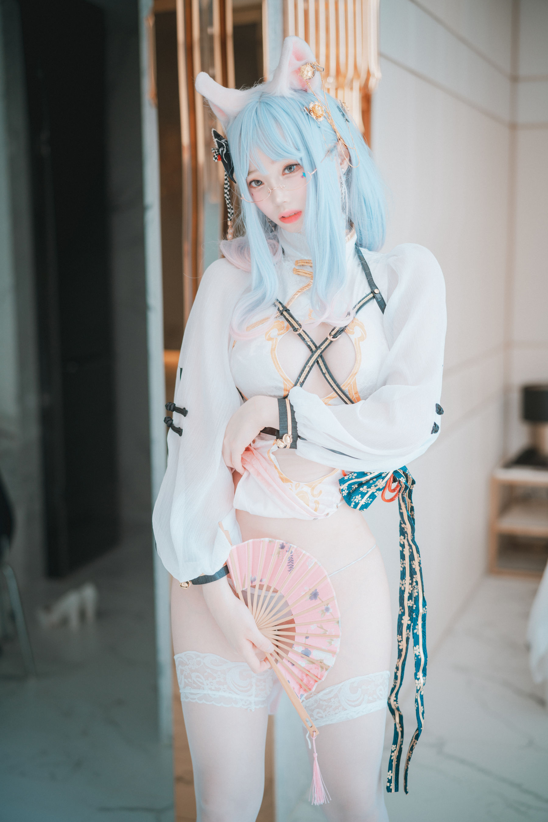 [DJAWA]  BamBi - Le Chat Porte un Qipao