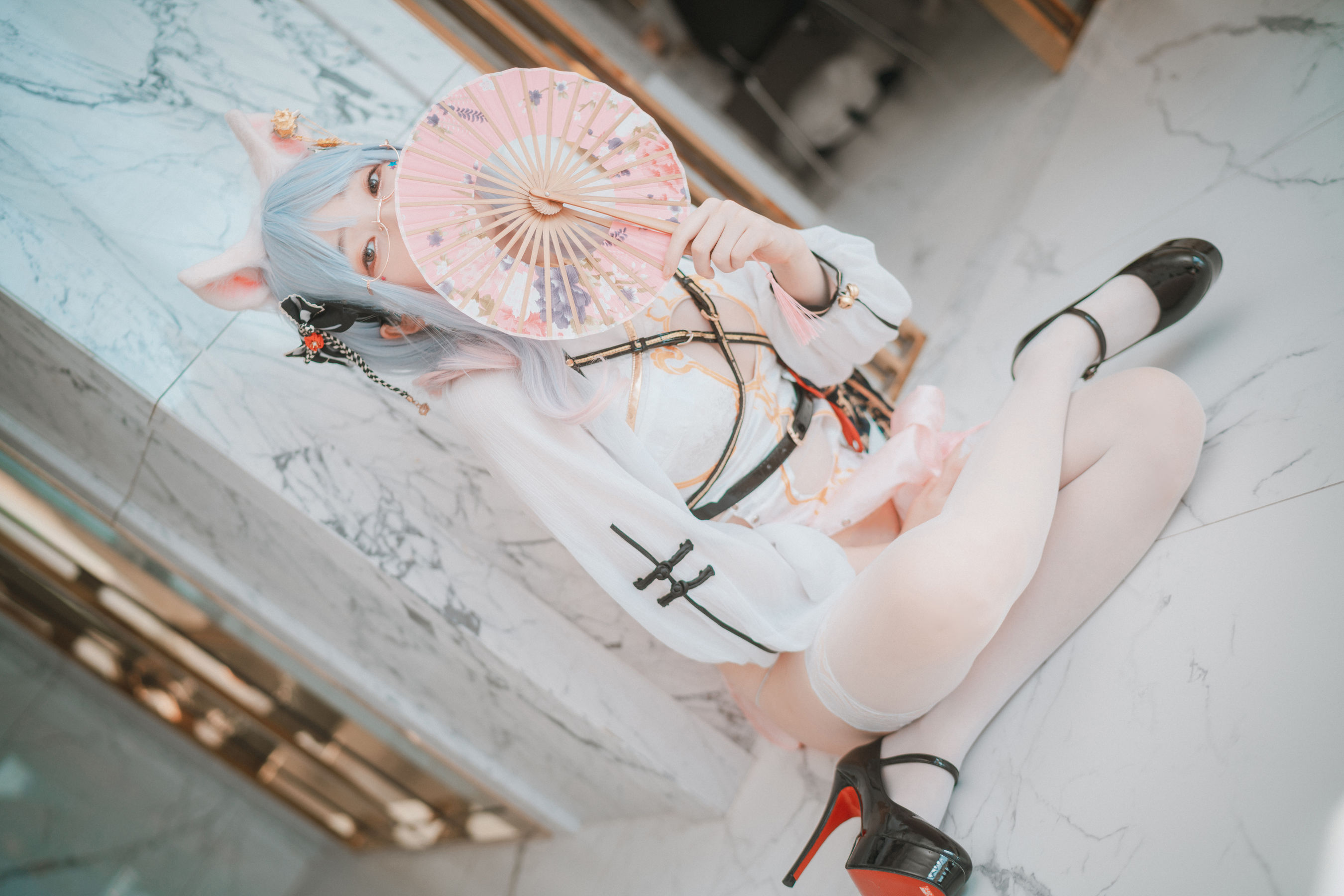 [DJAWA]  BamBi - Le Chat Porte un Qipao