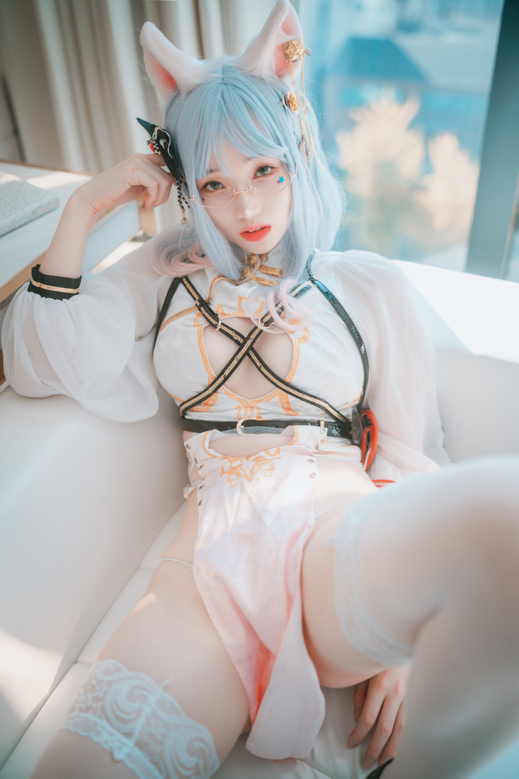 [DJAWA]  BamBi - Le Chat Porte un Qipao