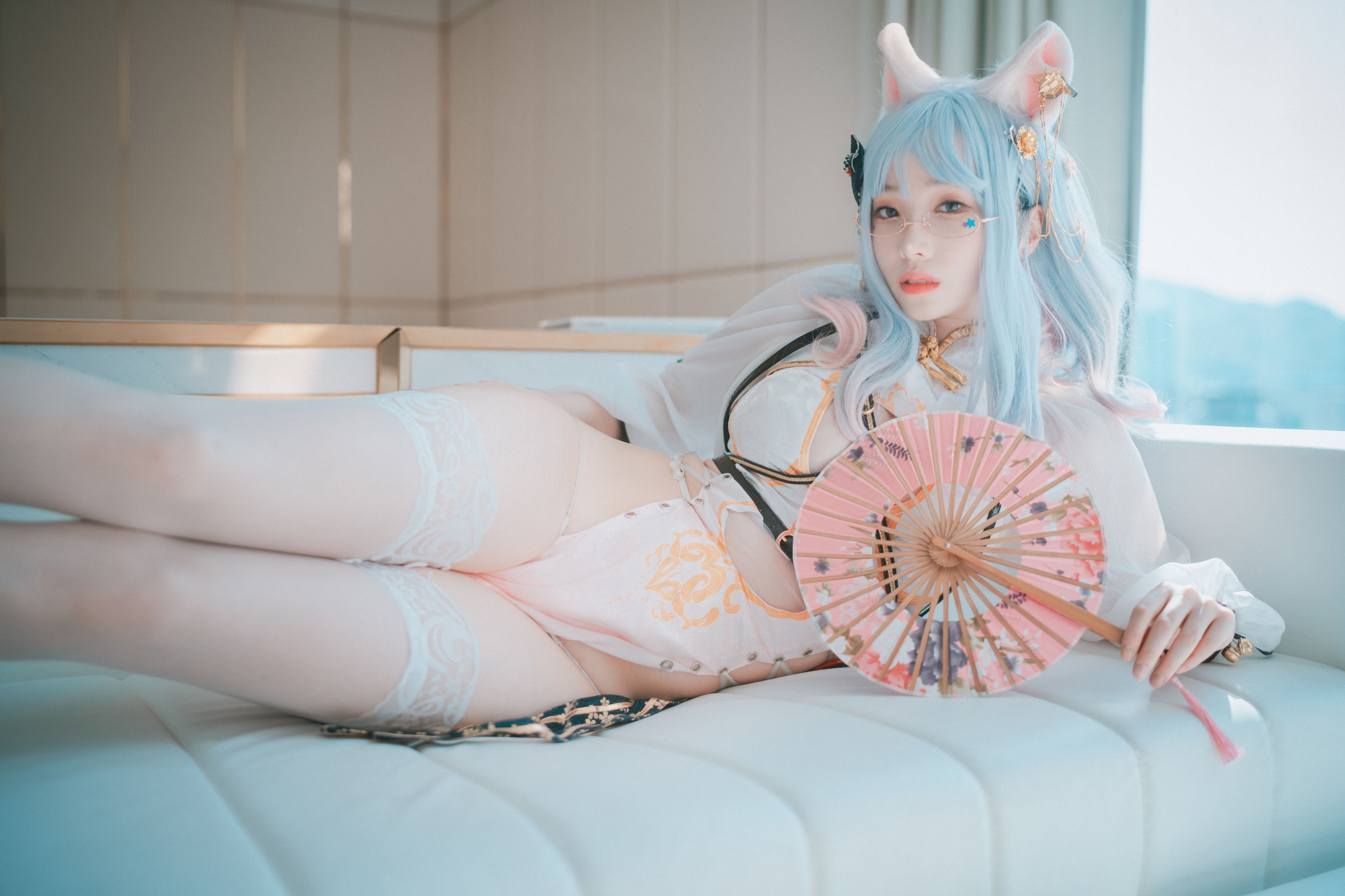 [DJAWA]  BamBi - Le Chat Porte un Qipao