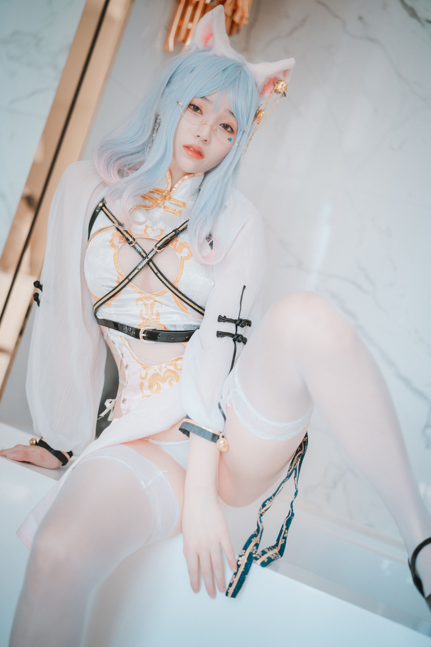 [DJAWA]  BamBi - Le Chat Porte un Qipao