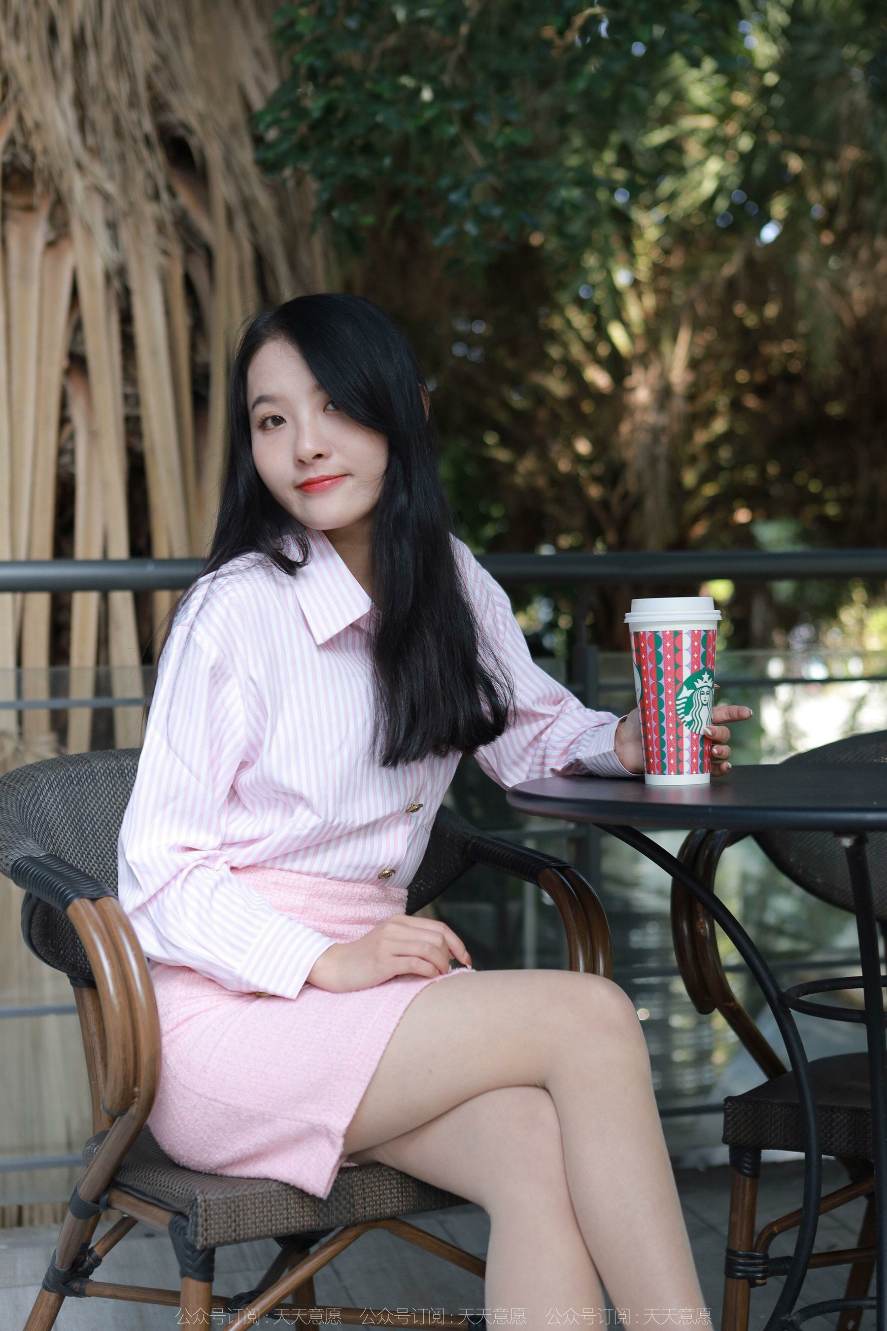 [IESS异思趣向] 模特：婉萍 《粉嫩的下午茶》