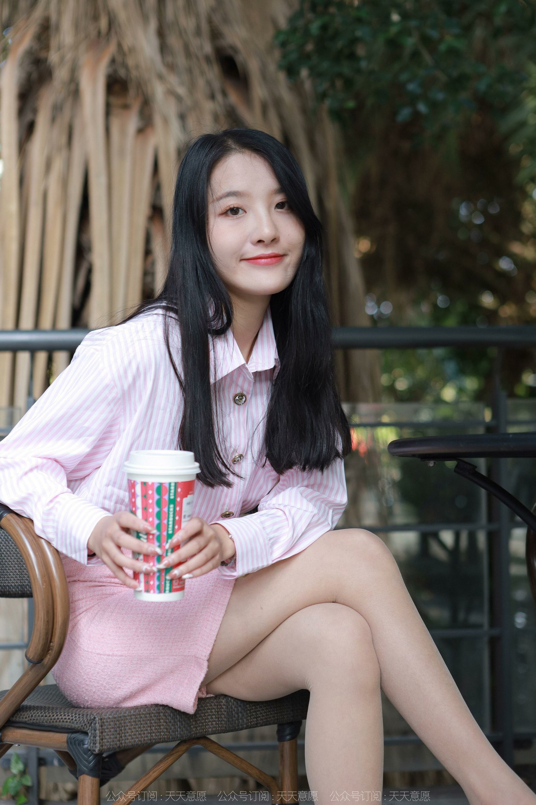 [IESS异思趣向] 模特：婉萍 《粉嫩的下午茶》
