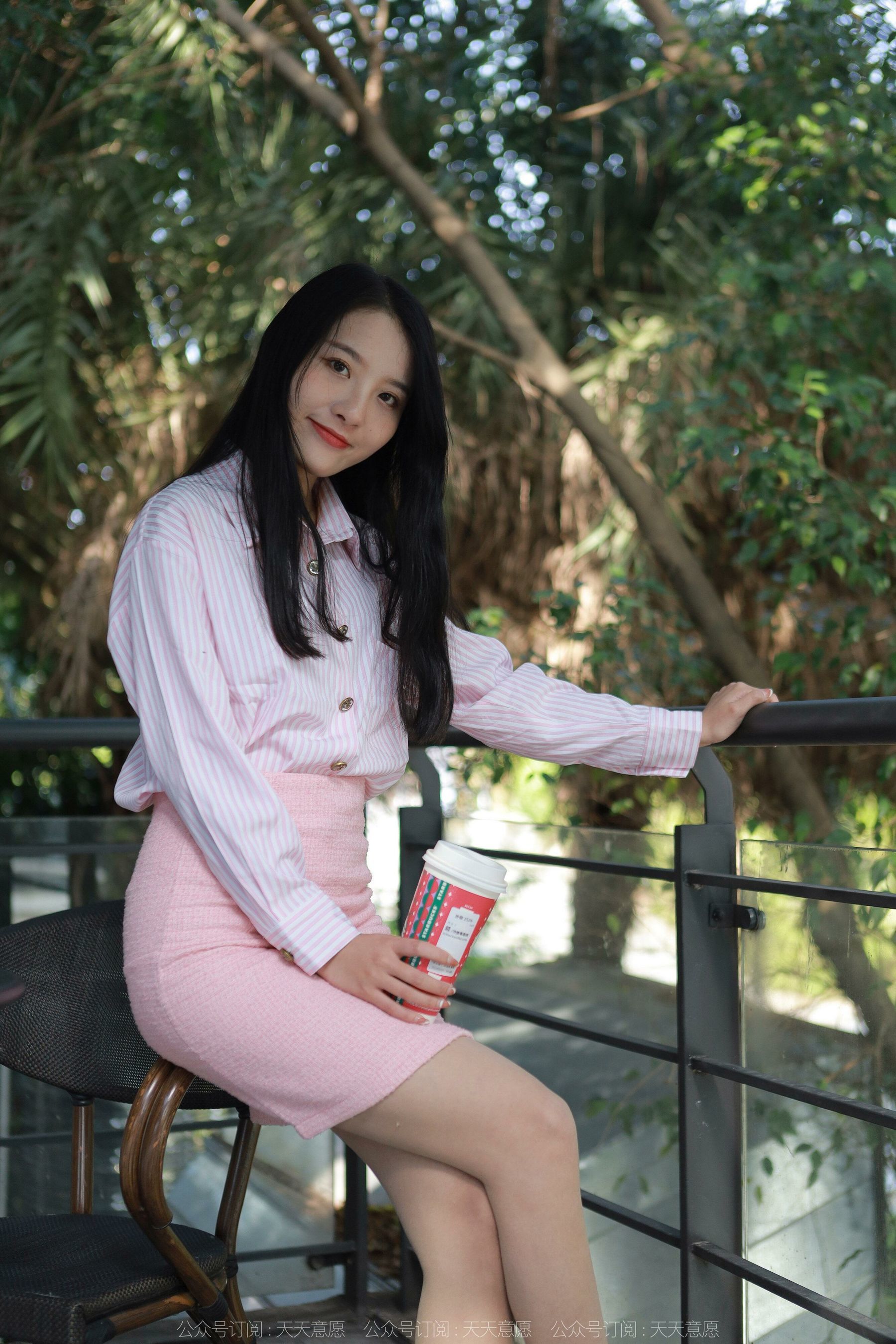 [IESS异思趣向] 模特：婉萍 《粉嫩的下午茶》
