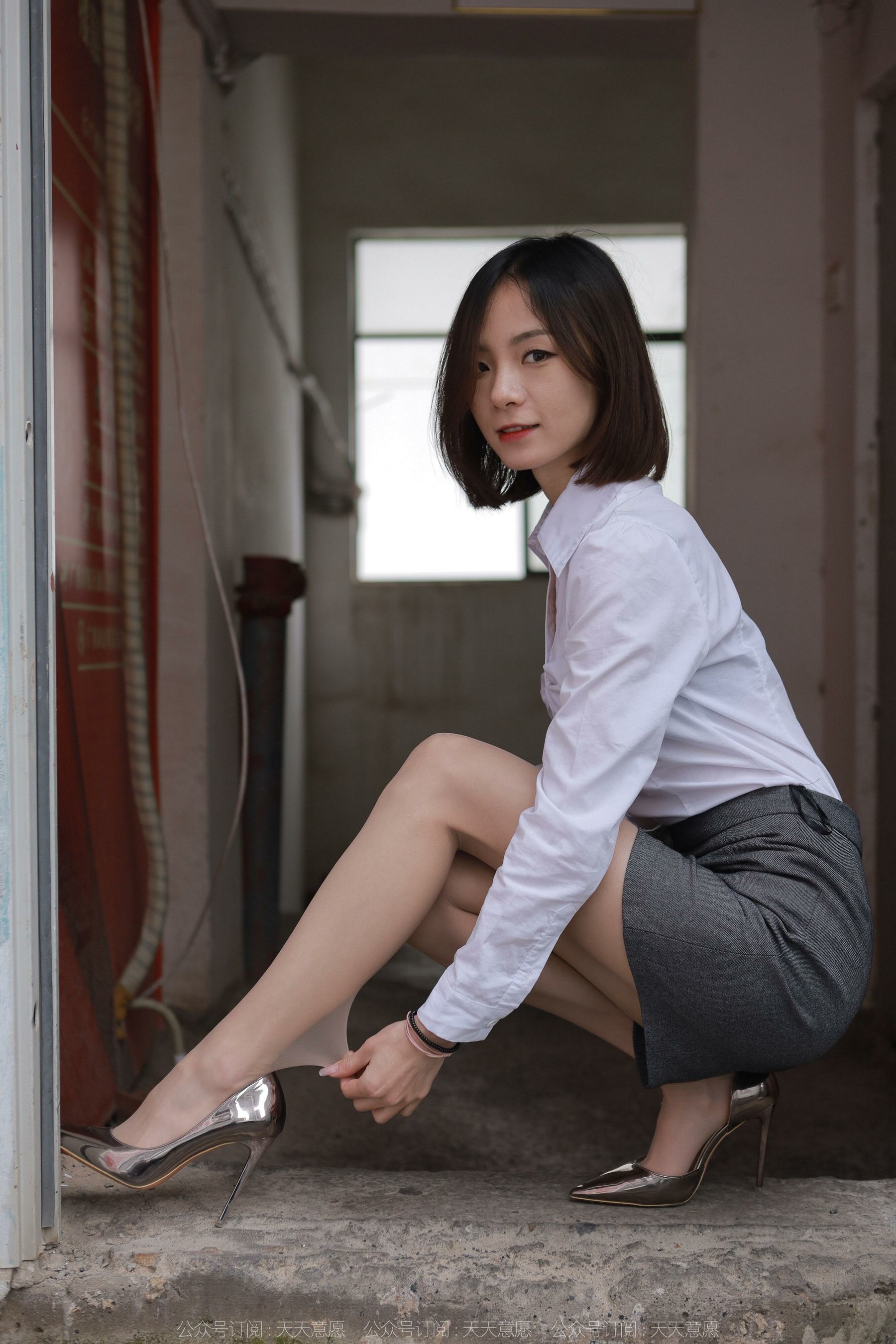 [IESS异思趣向] 模特：小六 《停车场的故事》