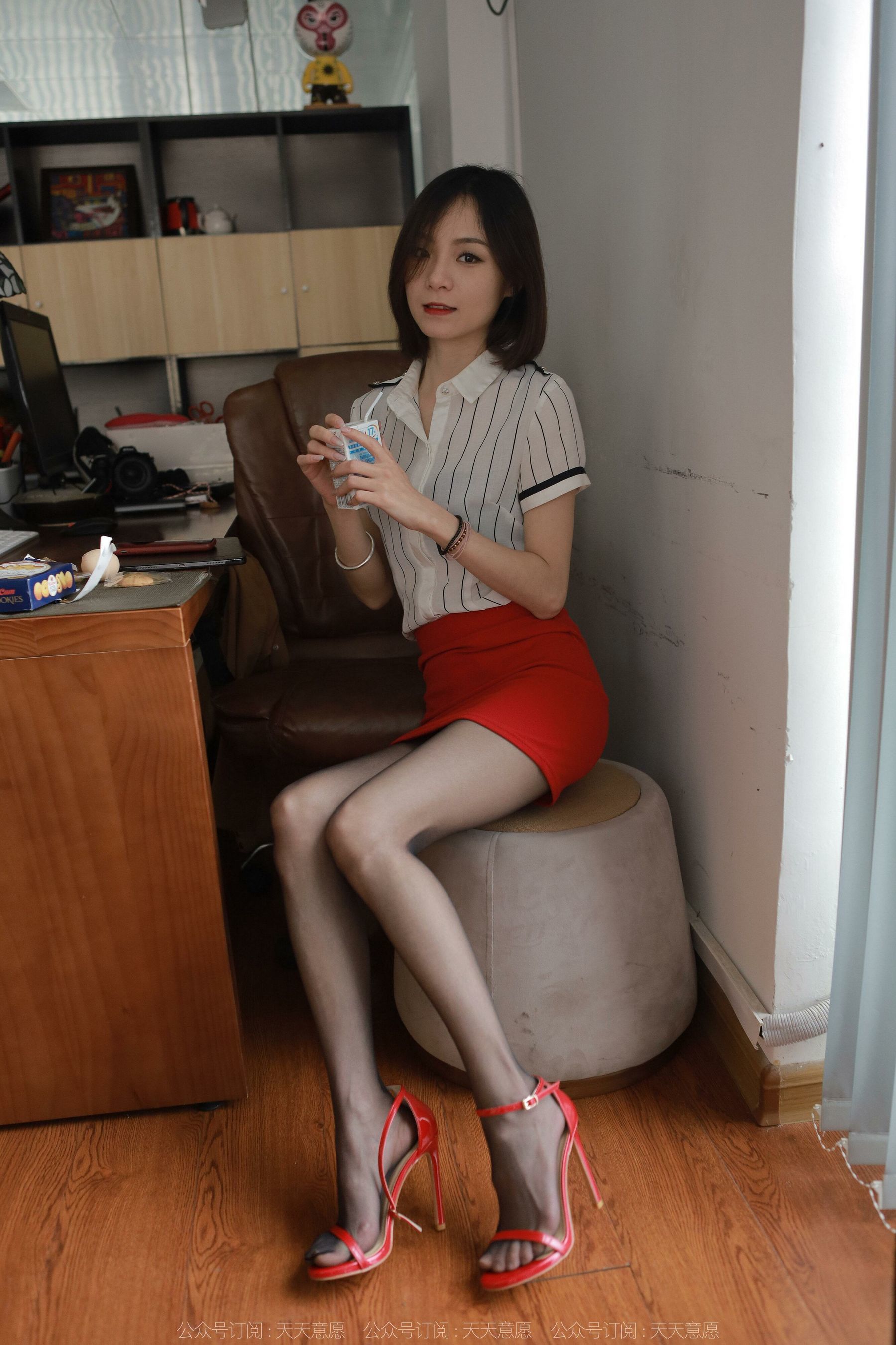 [IESS异思趣向] 模特：小六 《红颜祸水》