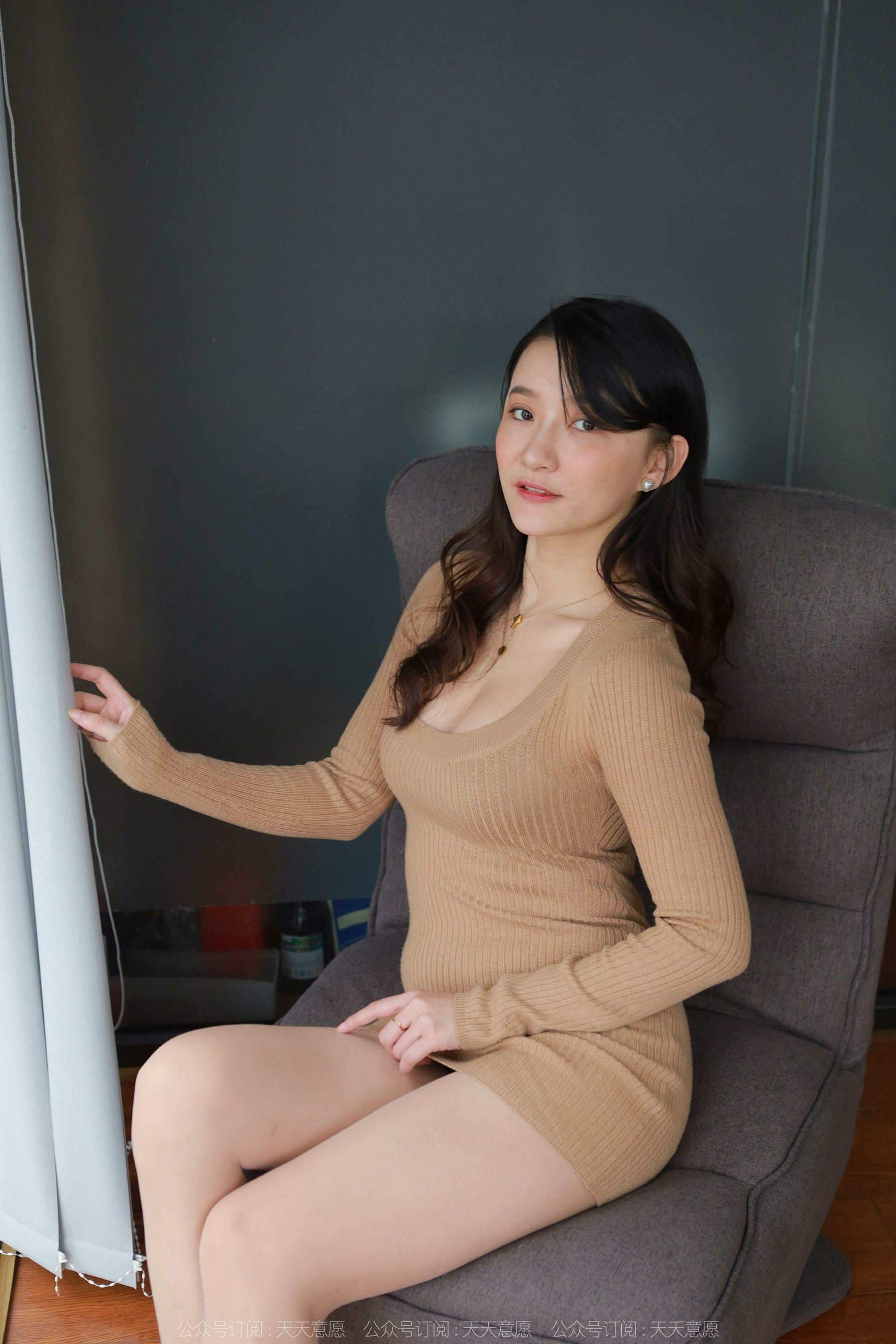 [IESS异思趣向] 模特：秋秋 《事业心很深》