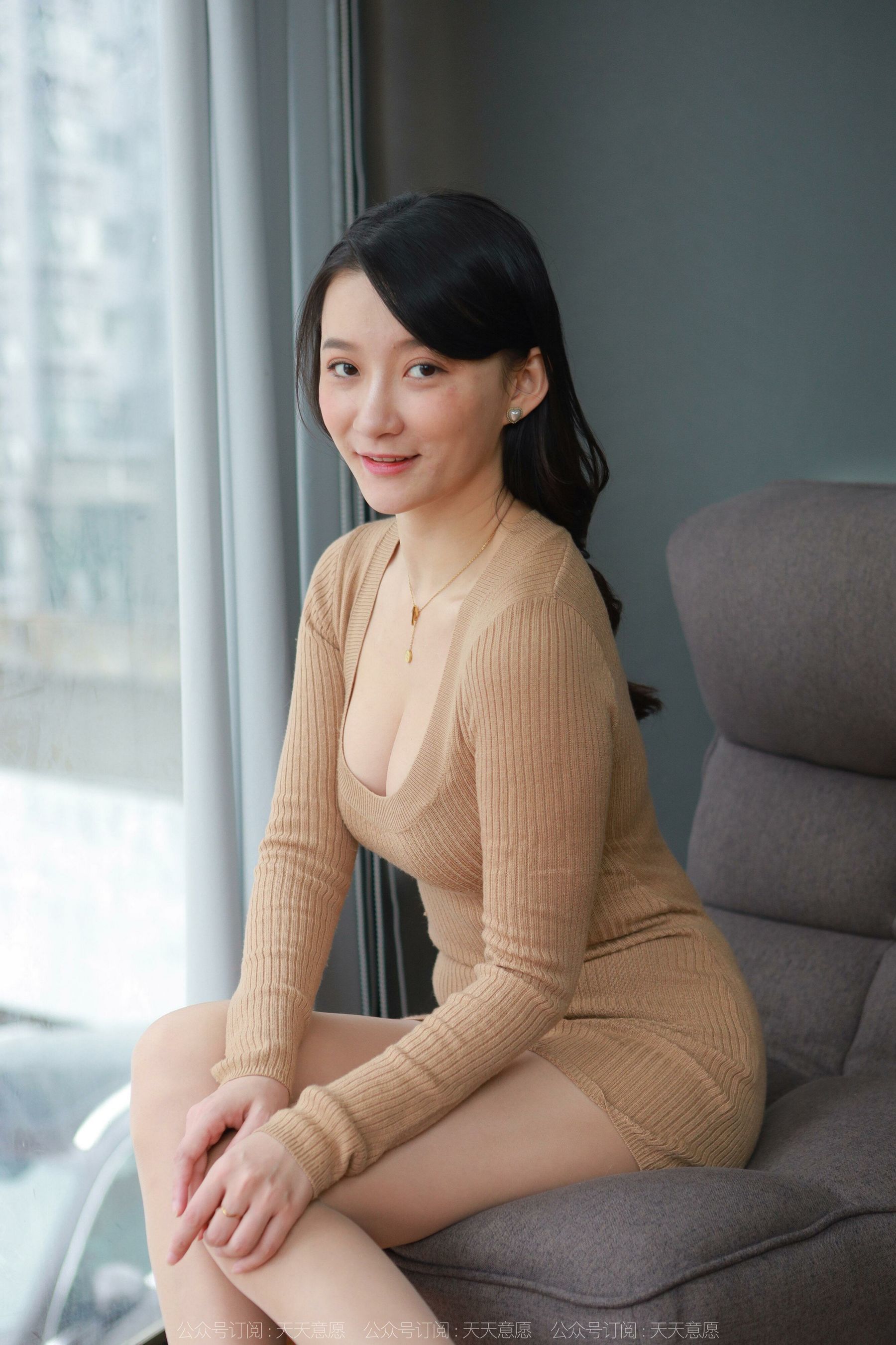 [IESS异思趣向] 模特：秋秋 《事业心很深》