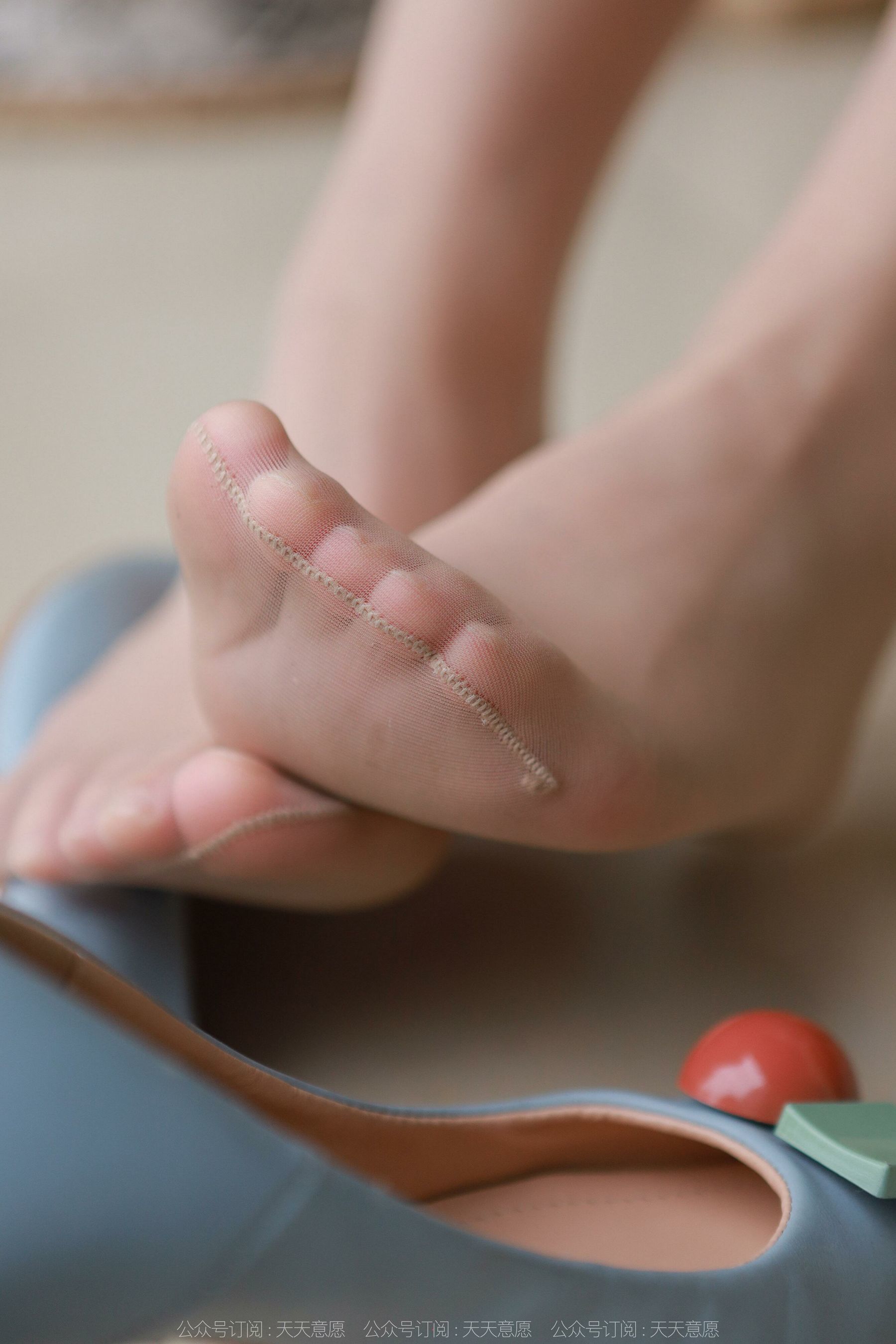 [IESS异思趣向] 模特：秋秋 《花裙子姑娘》