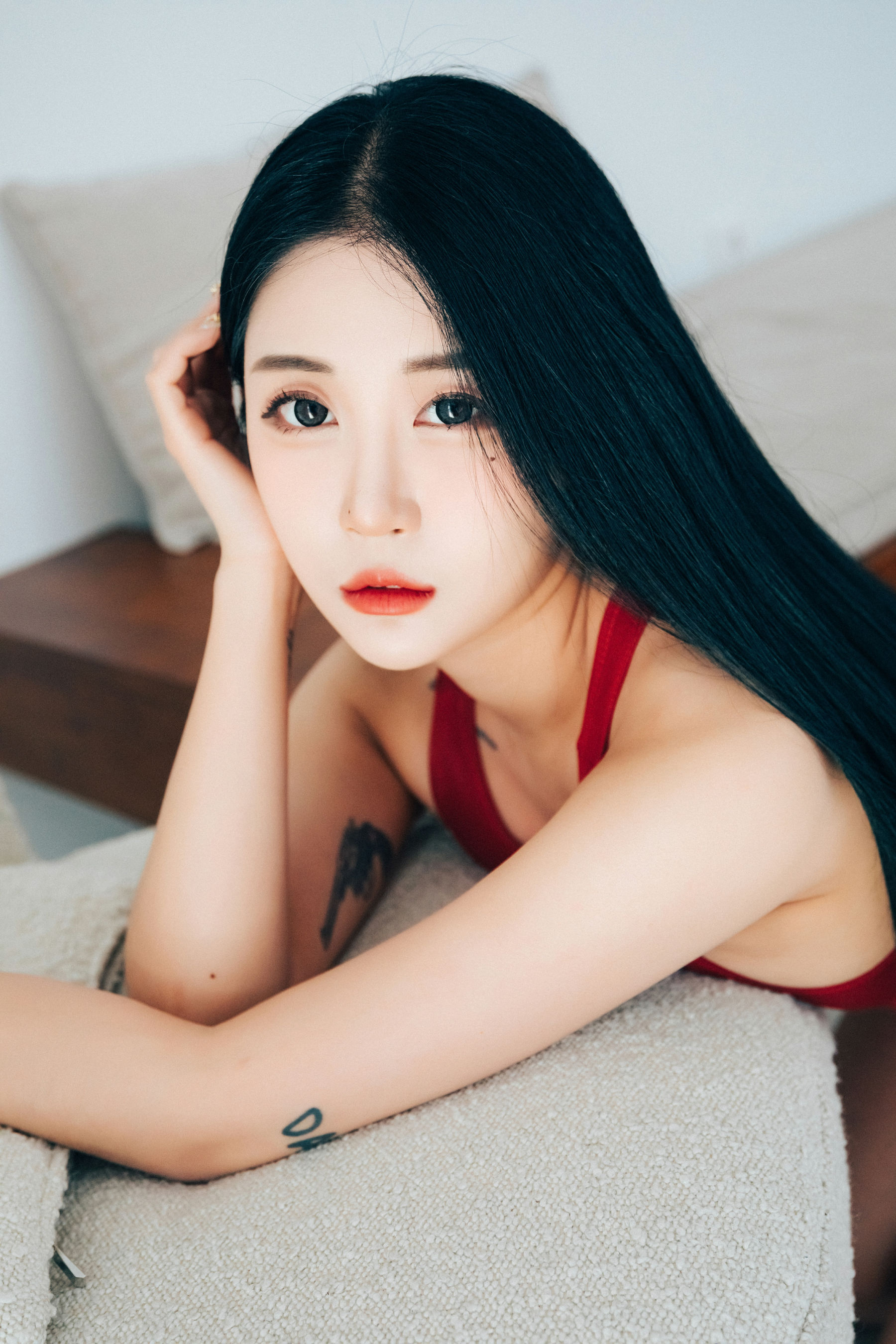 [LOOZY]  Bomi - Thin Piece Between