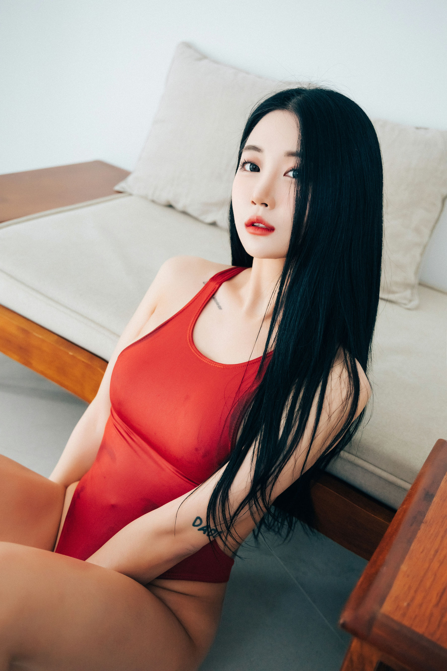 [LOOZY]  Bomi - Thin Piece Between