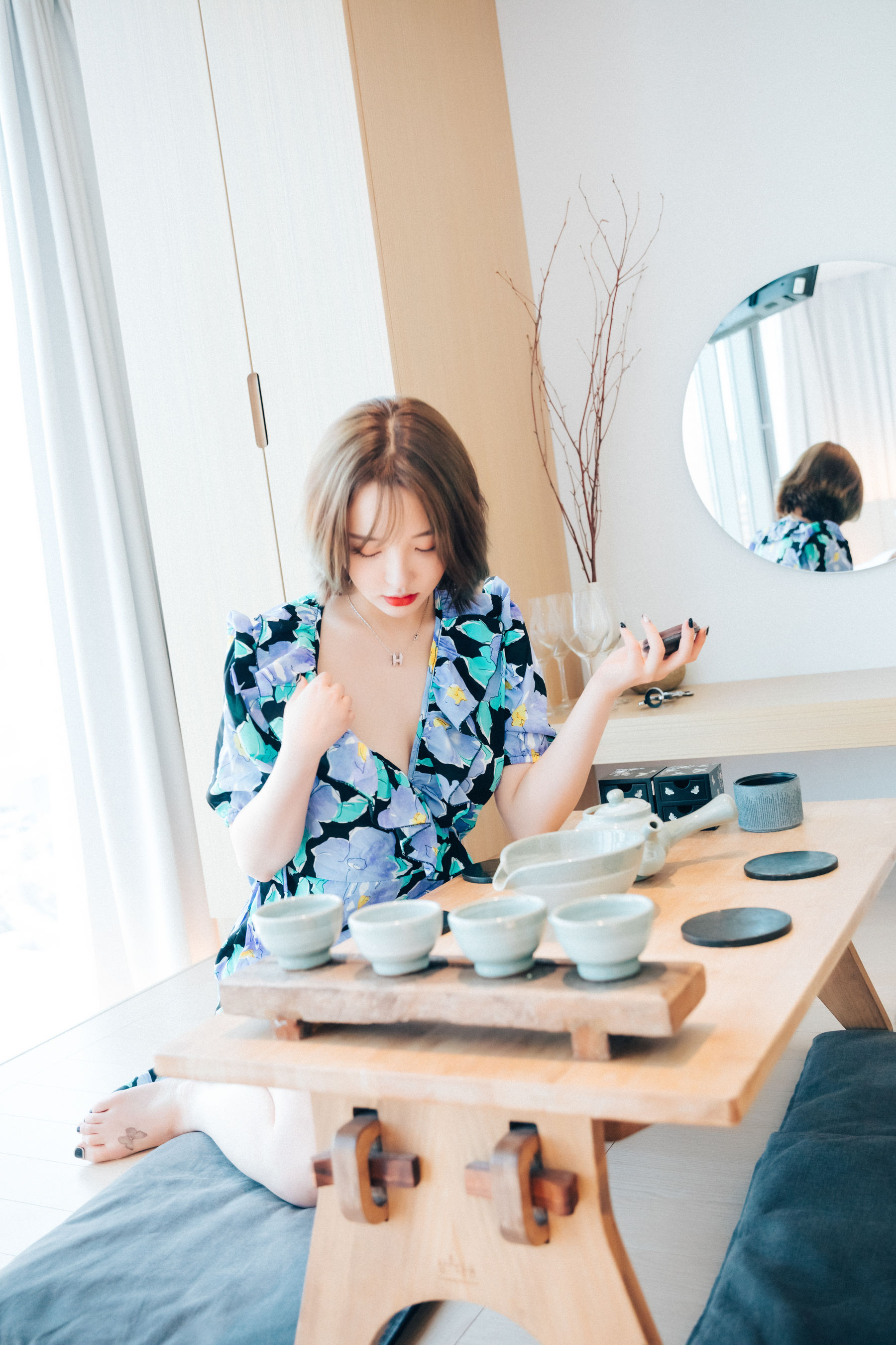 [LOOZY]  Yeeun - Lover In Hotel
