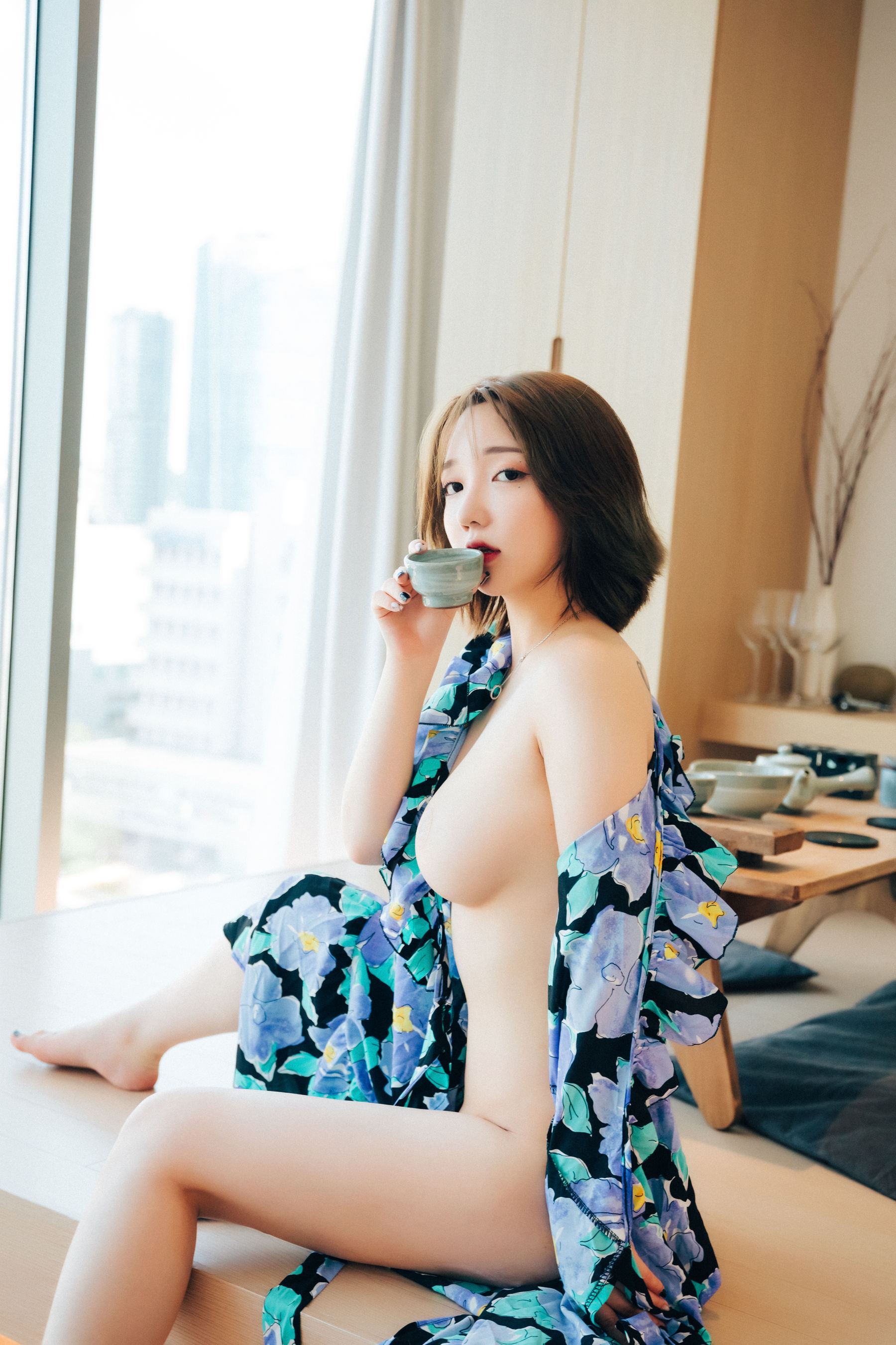 [LOOZY]  Yeeun - Lover In Hotel
