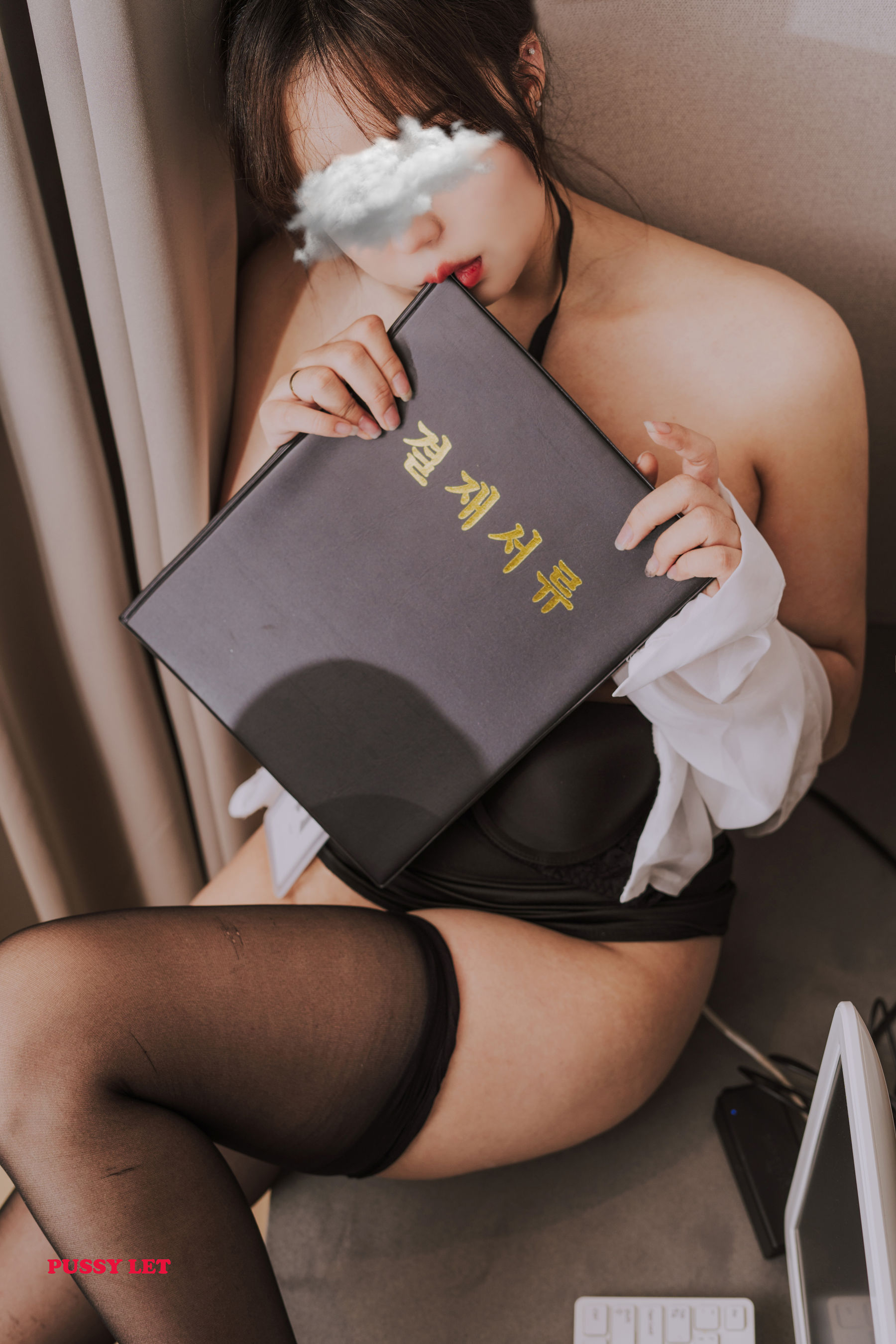 [PUSSY LET]  Vol.07 Cony - Office Girl