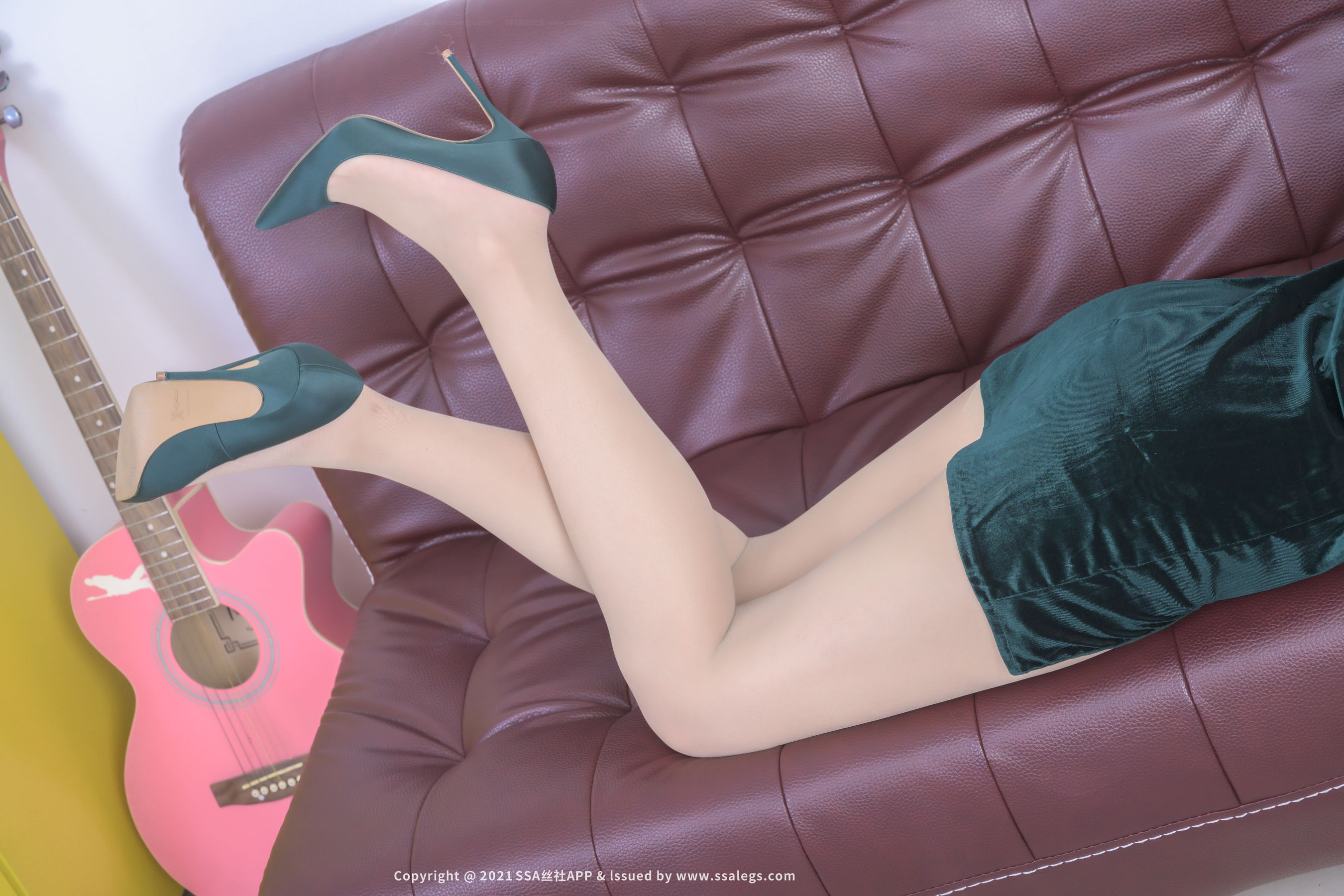 [SSA丝社]超清写真 No.678 安妍 腿模安妍的肉丝（上）