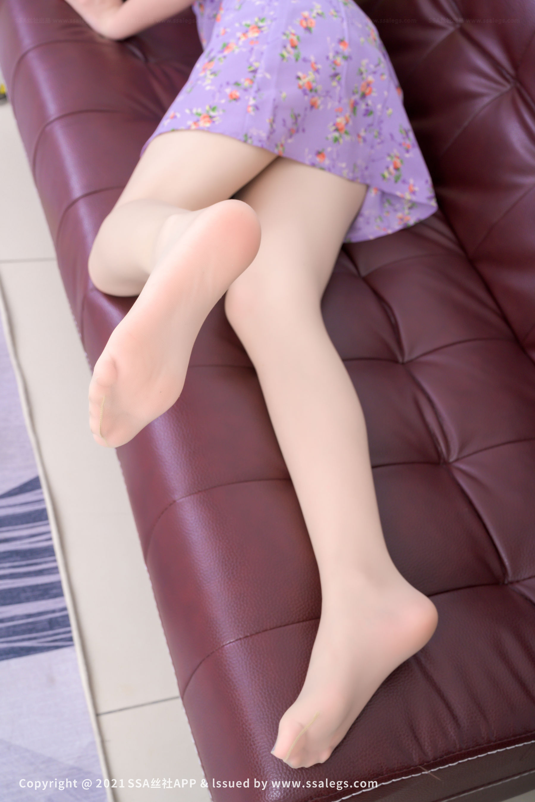 [SSA丝社]超清写真 No.735 木子 模特木子的肉丝袜玉足（下）