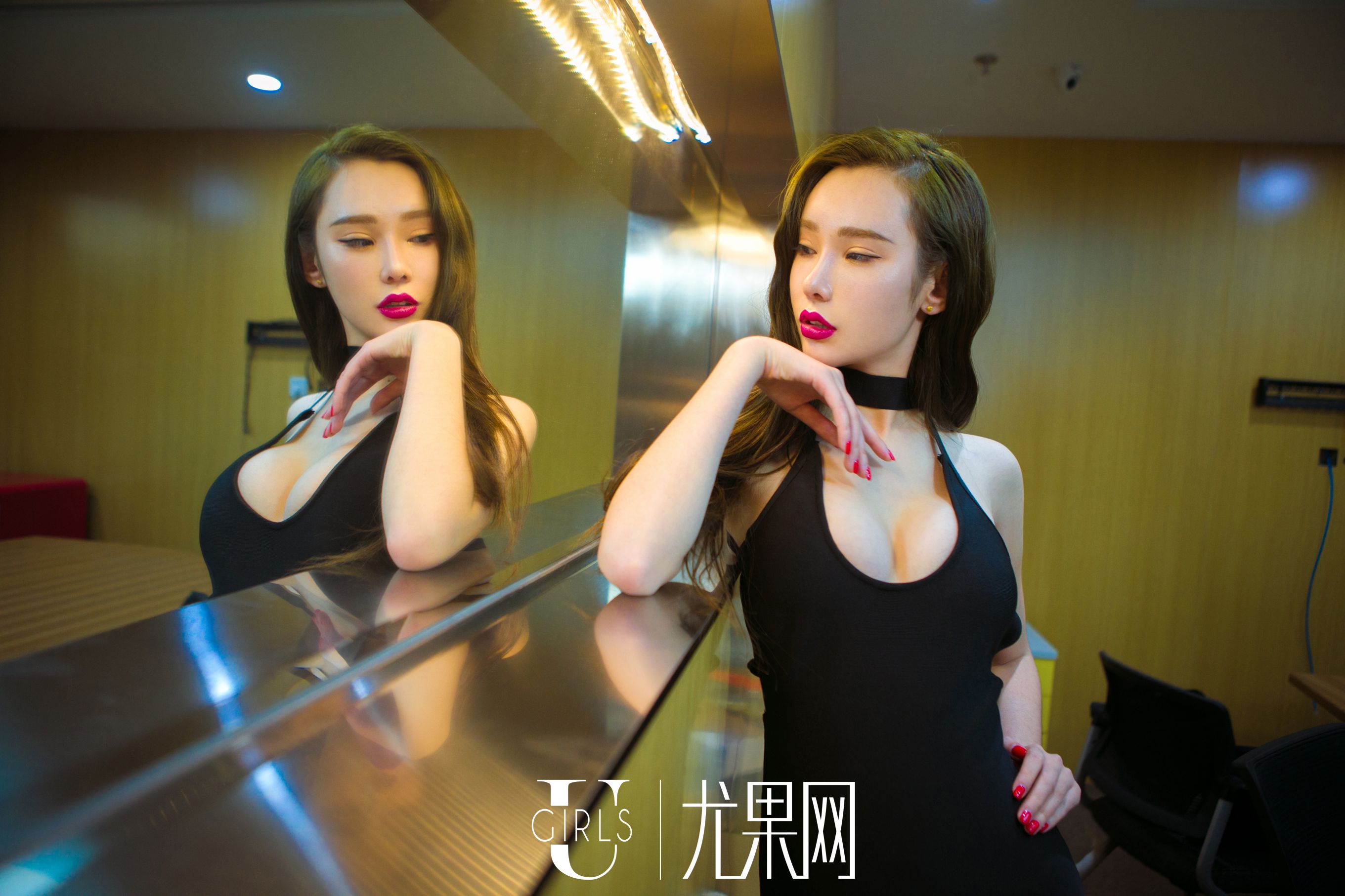 [尤果网Ugirls] U217 萌琪琪《穿破次元壁的女神》