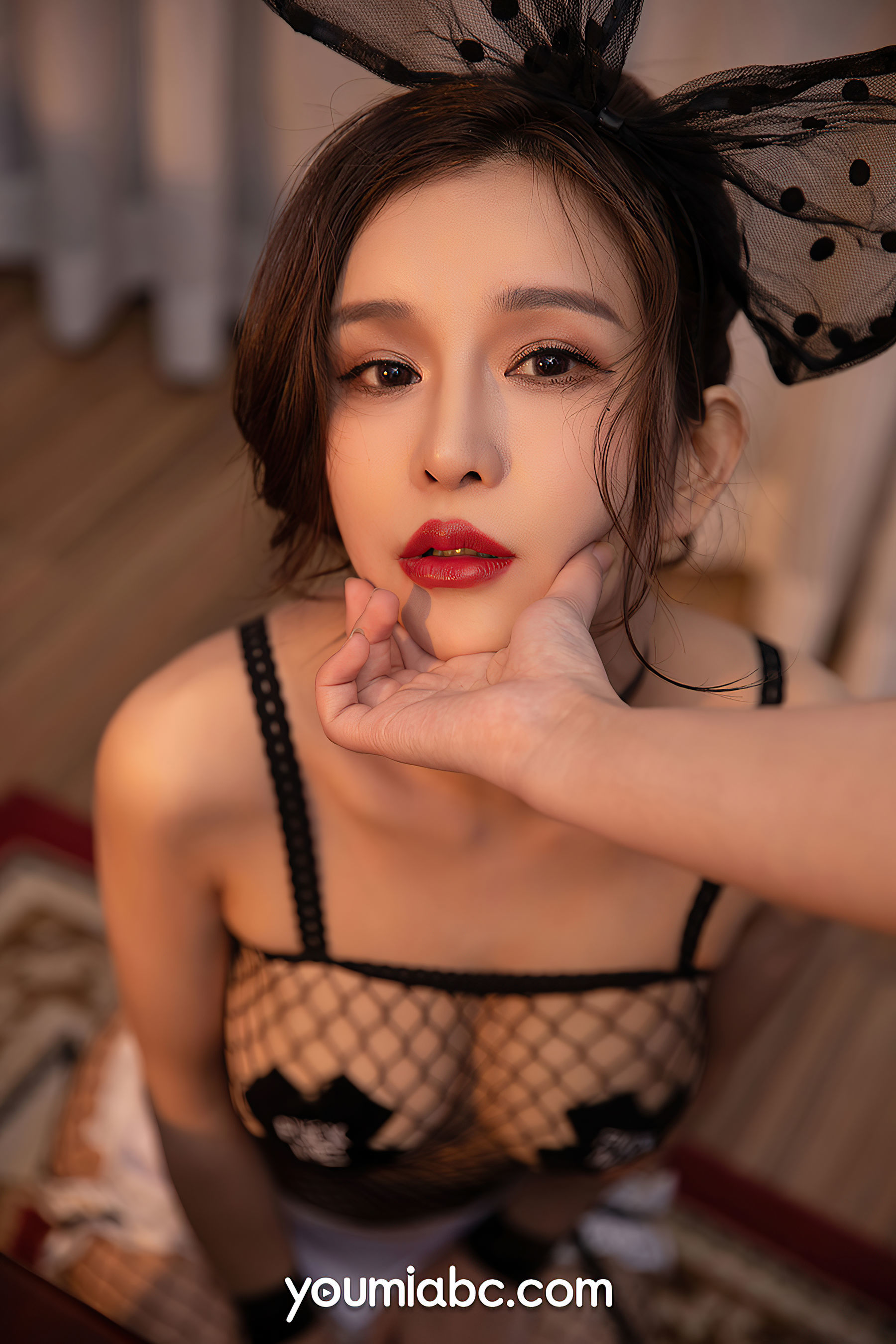 [尤蜜YouMiabc]  张雨萌 今夜请享用我