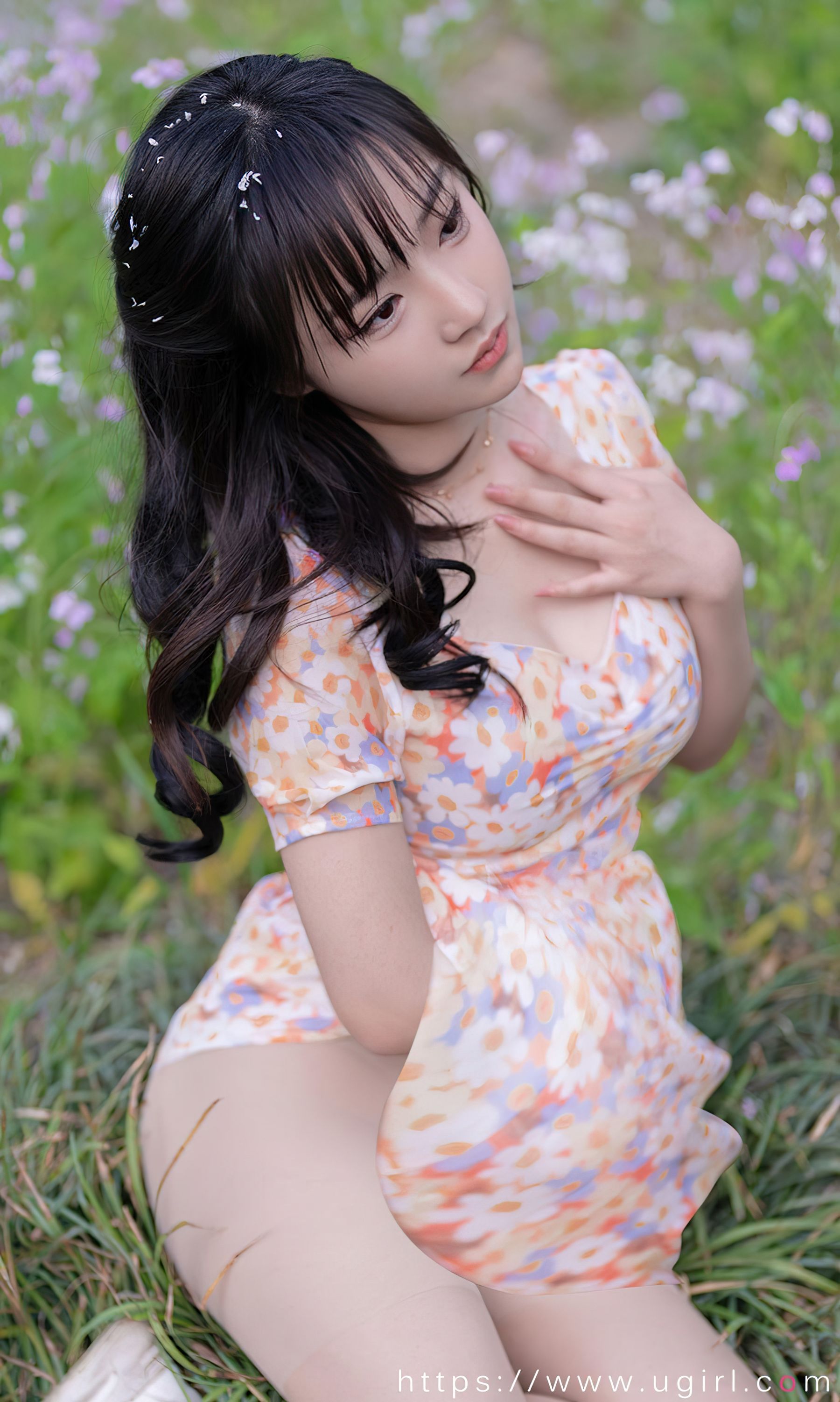 [爱尤物Ugirls] No.2331 西门小玉 花开菜靡