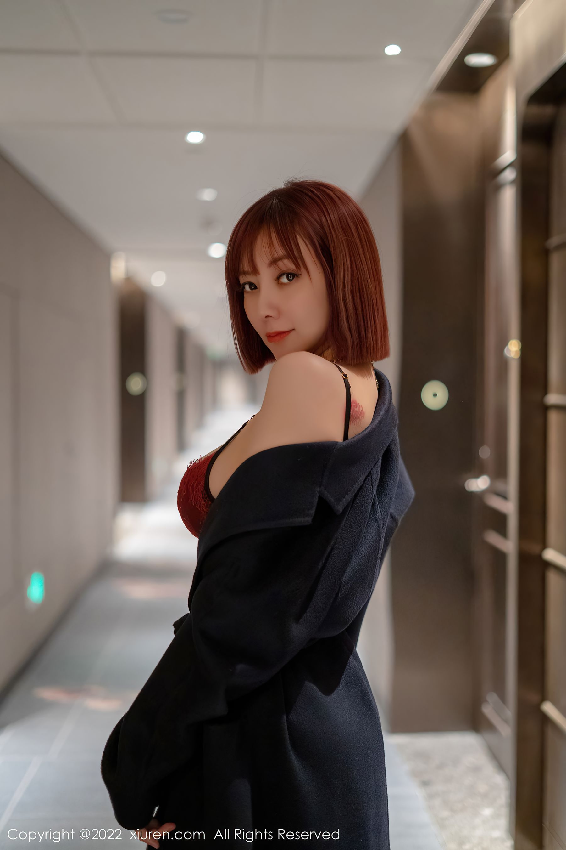 [秀人XiuRen] No.4886 果儿Victoria