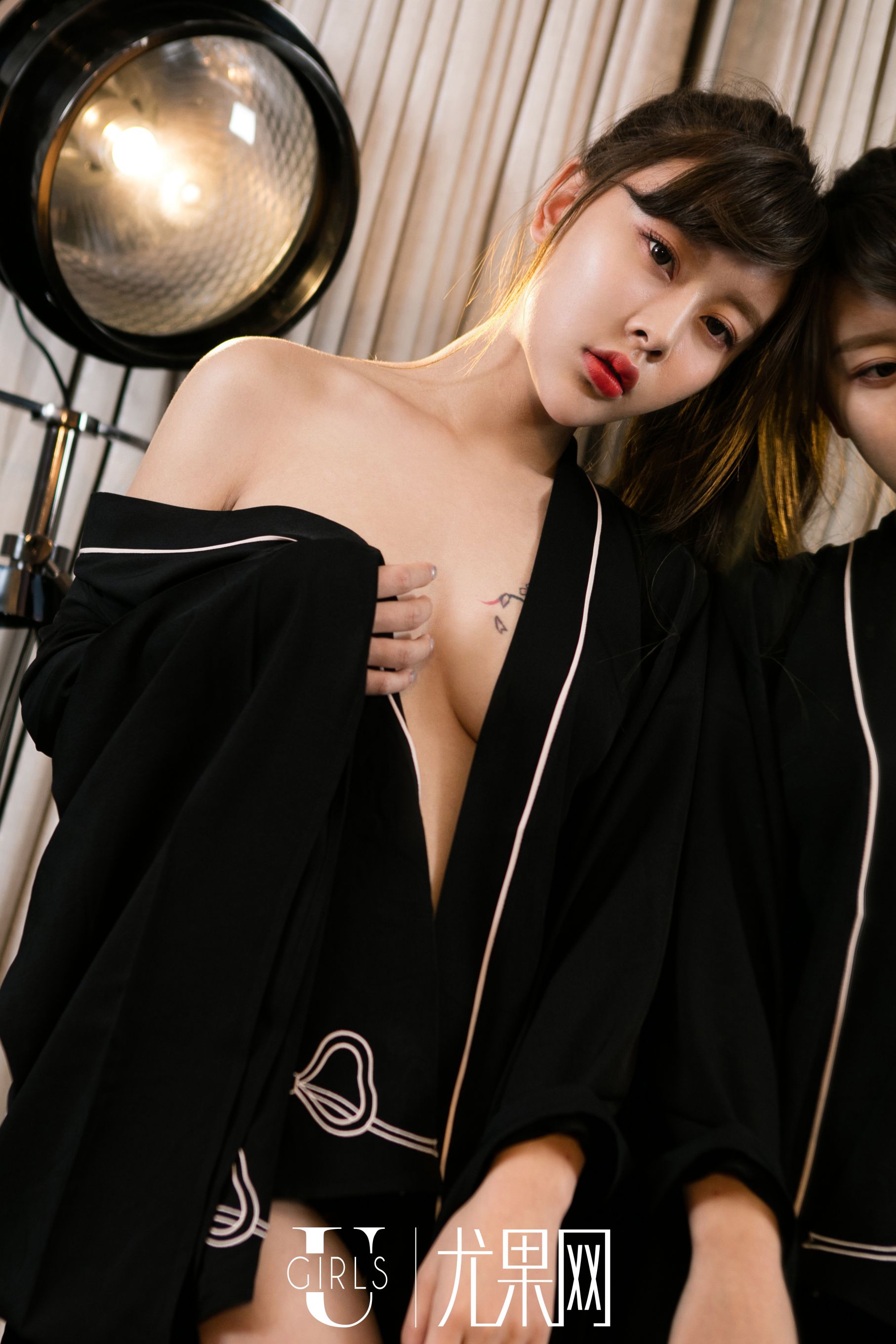 [尤果网Ugirls] U229 艺宁《契约爱人》