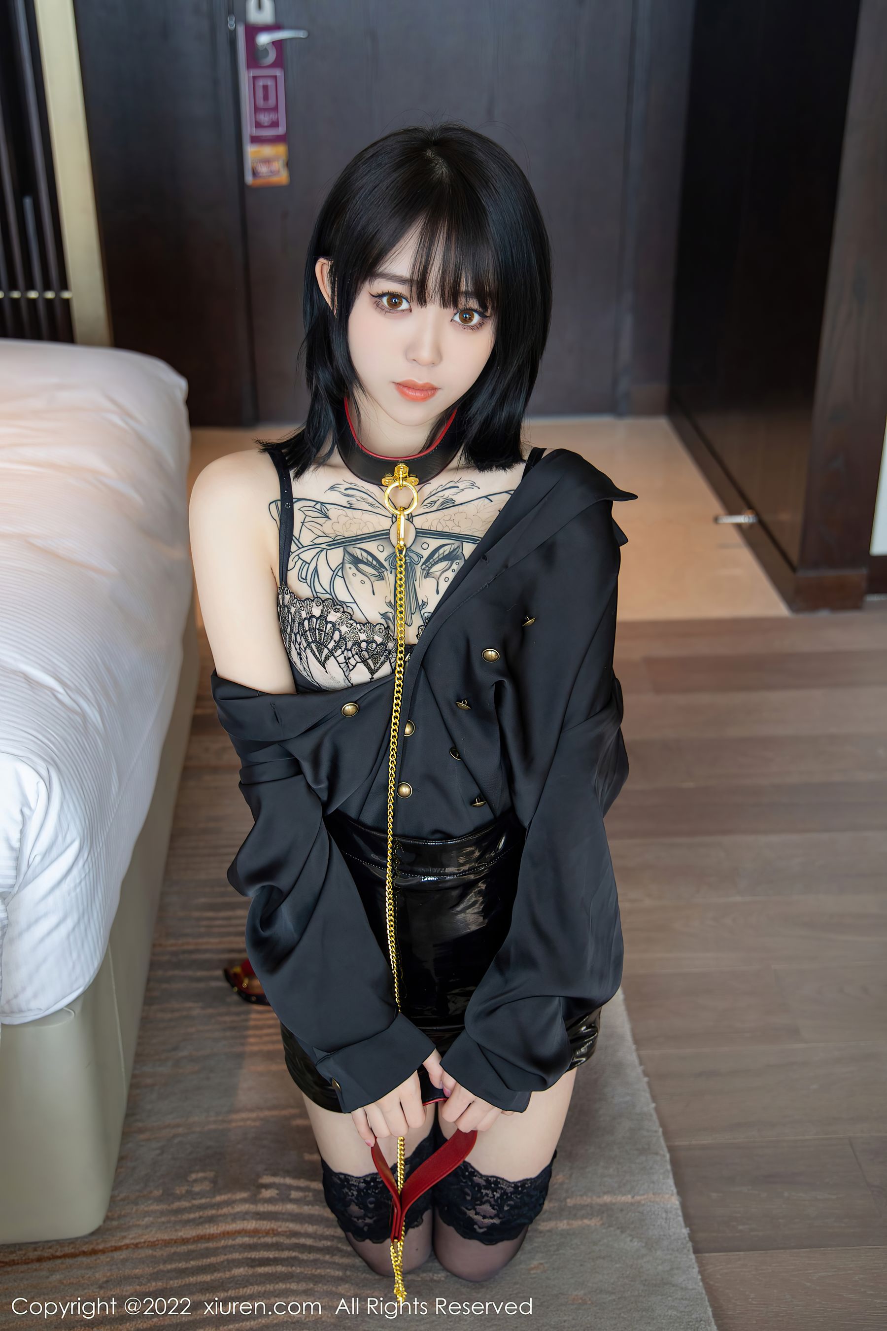 [秀人XiuRen] No.4927 奶瓶