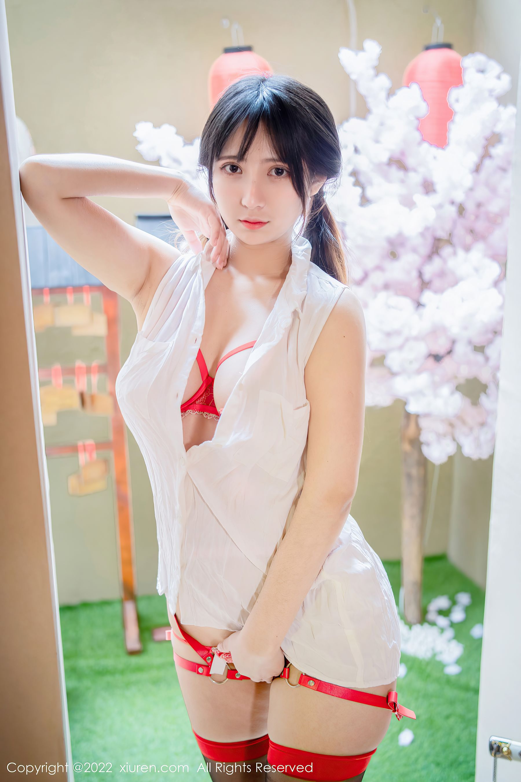[秀人XiuRen] No.4930 久久Aimee