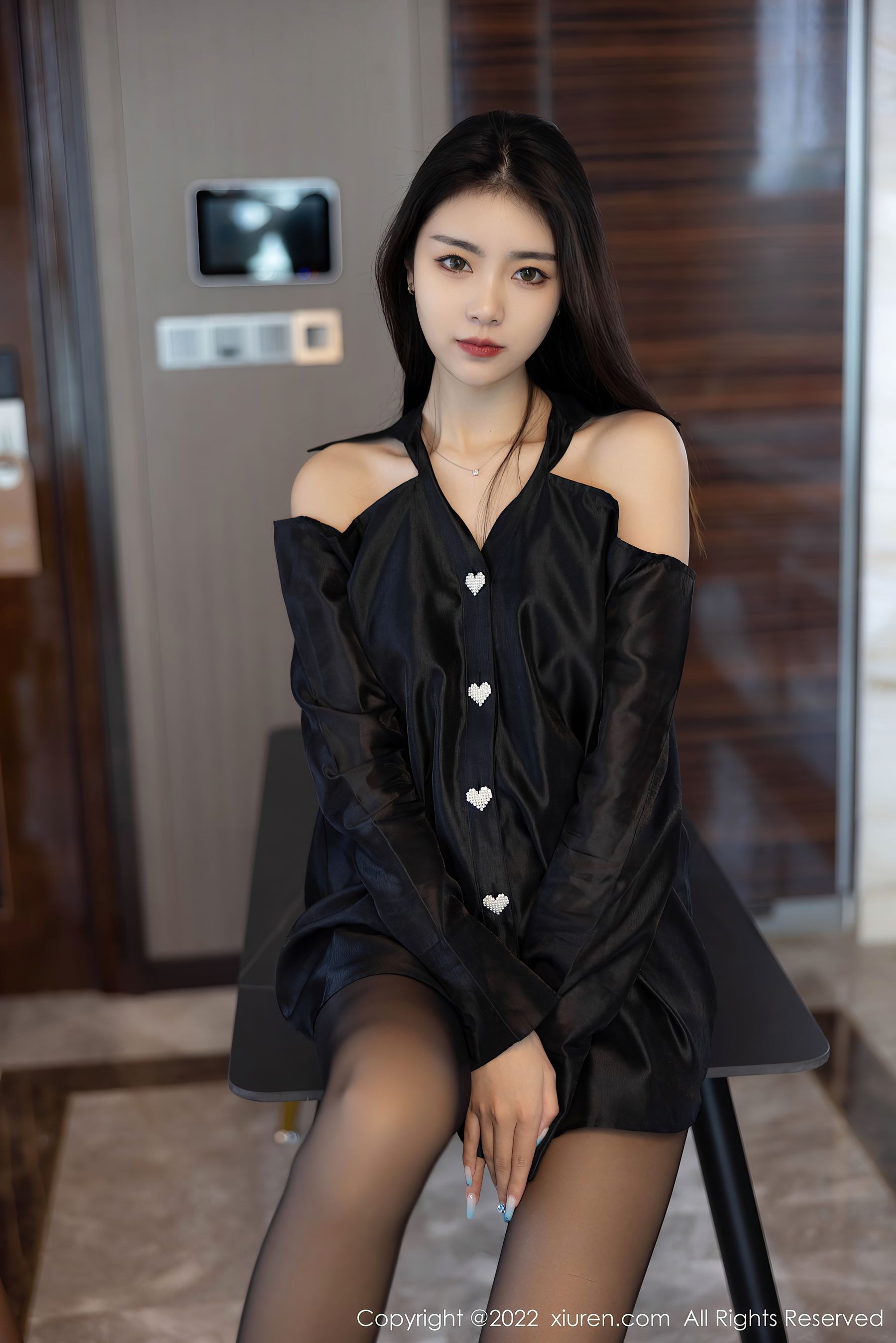 [秀人XiuRen] No.4940 可樂Vicky