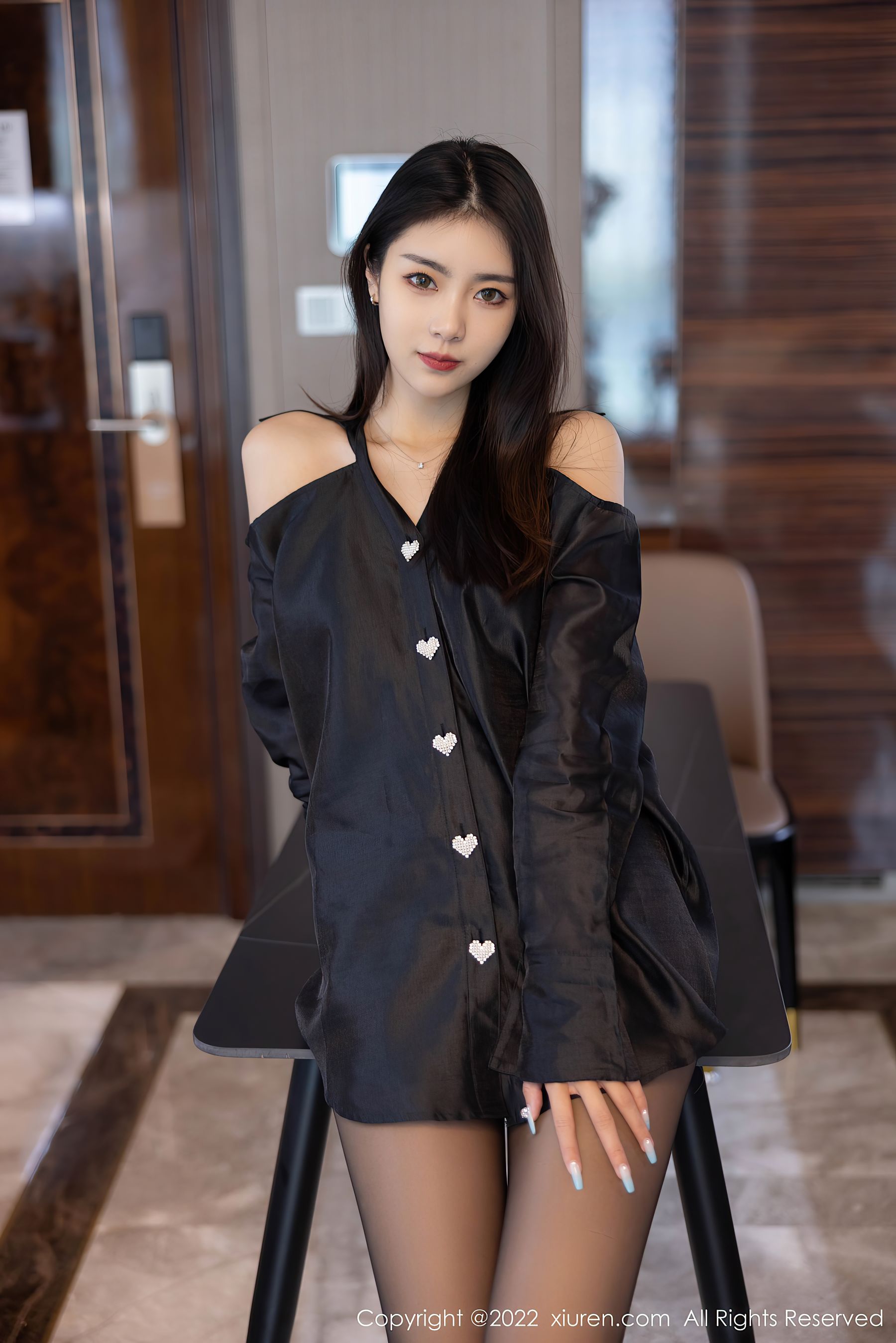 [秀人XiuRen] No.4940 可樂Vicky