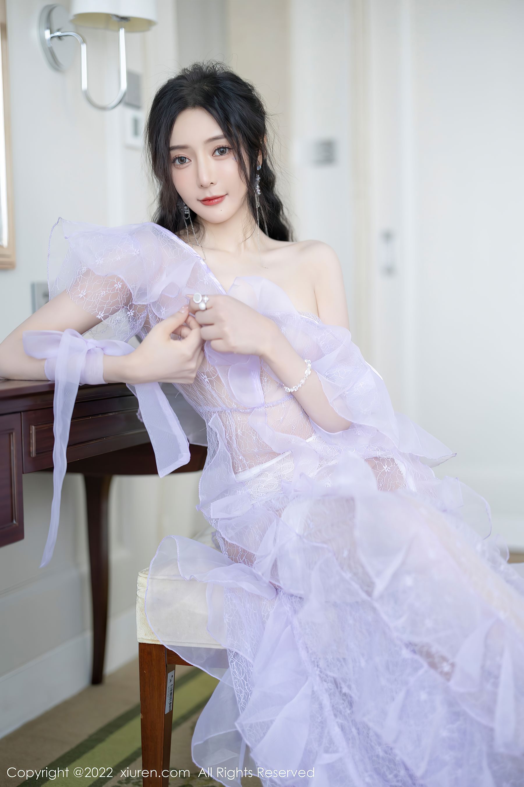 [秀人XiuRen] No.4949 王馨瑶yanni