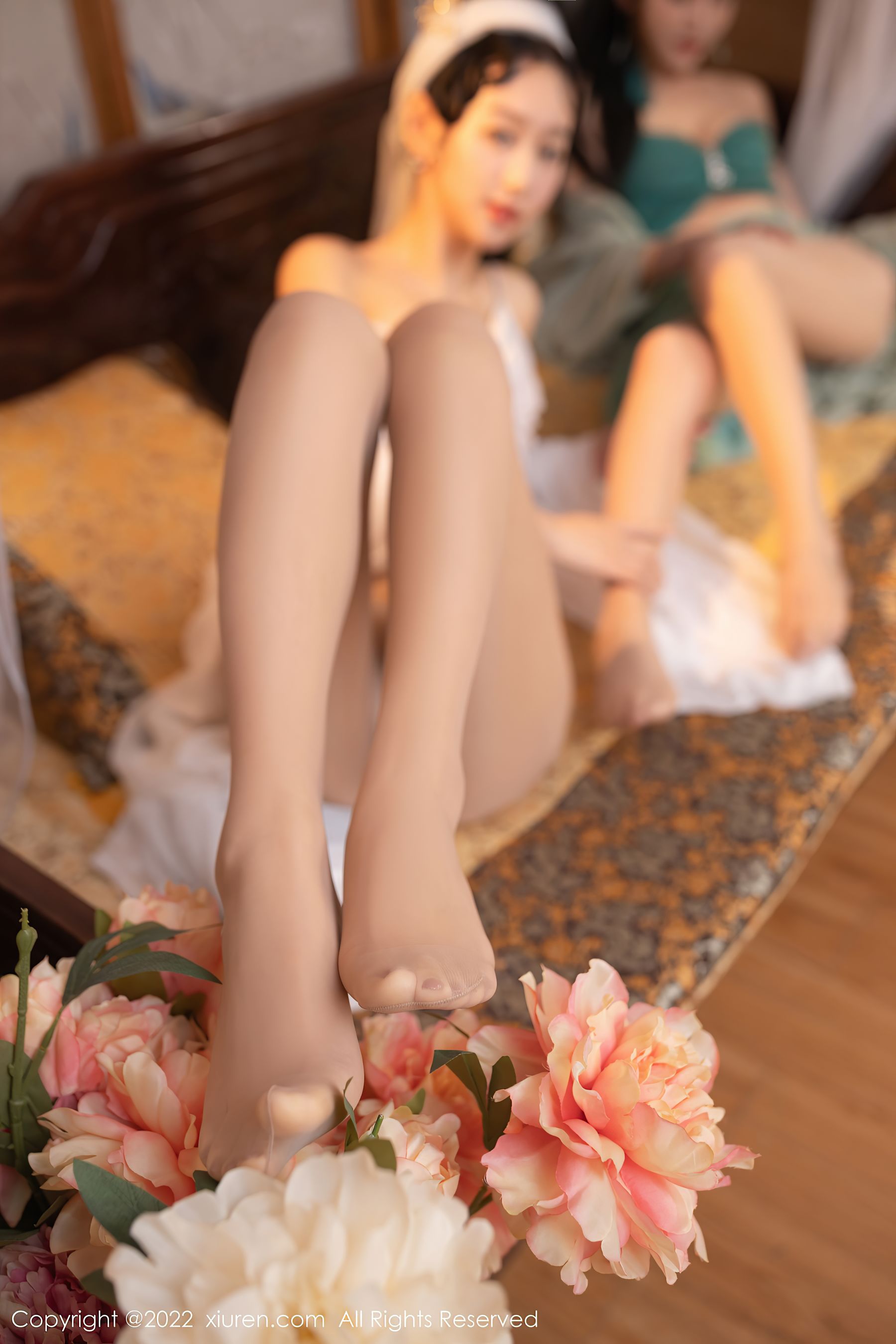 [秀人XiuRen] No.4952 唐安琪&陆萱萱
