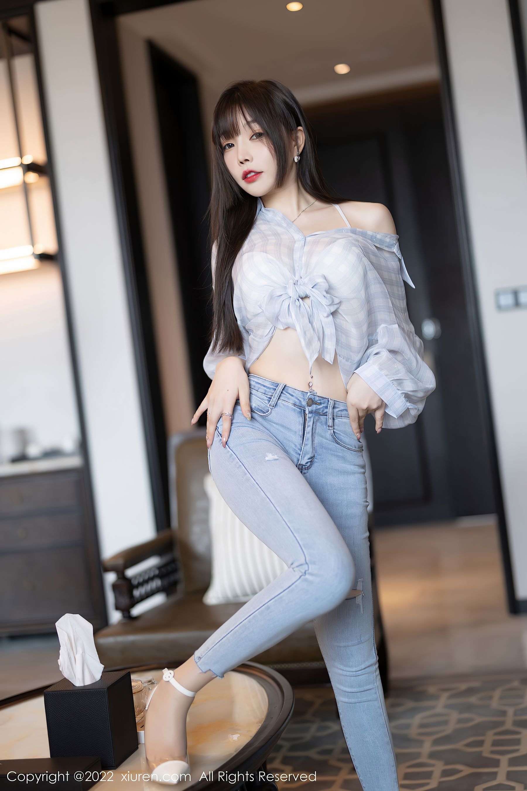 [秀人XiuRen] No.4976 芝芝Booty