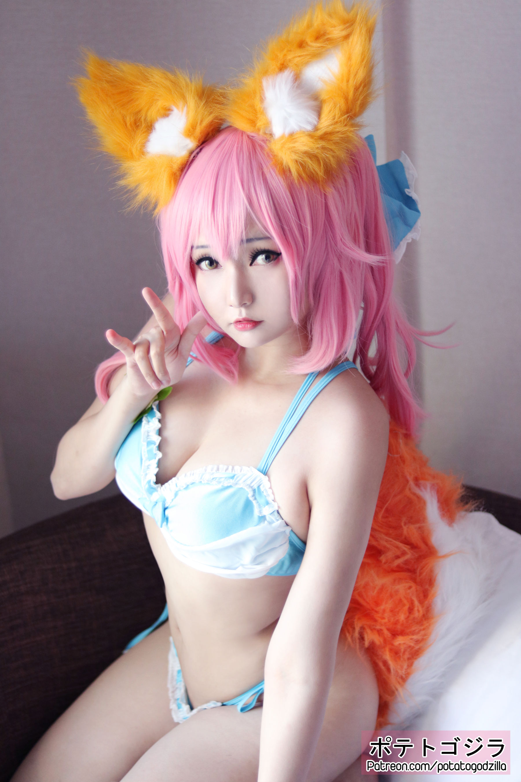 [福利COS] Coser小姐姐Potato Godzilla - Tamamo Bikini