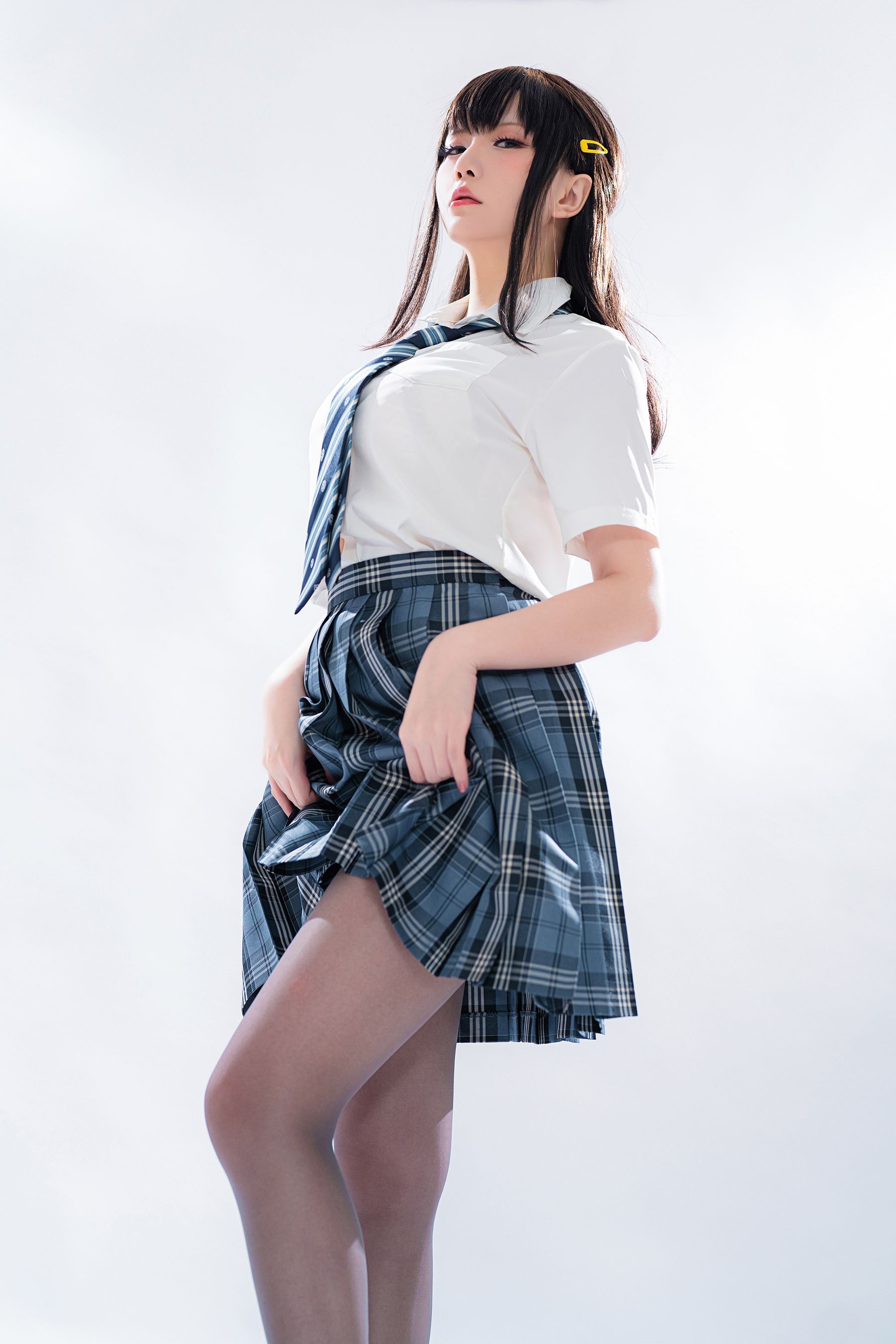 [福利COS] Coser小姐姐星之迟迟 - 滴水JK