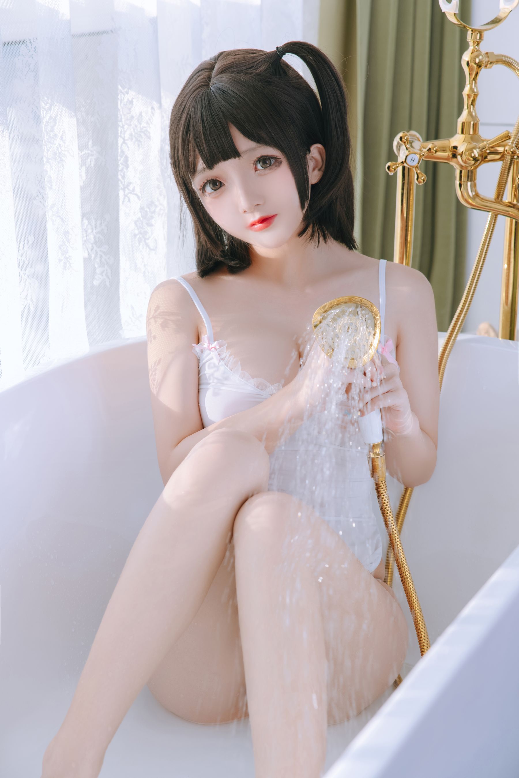 [福利COS] Cosplay日奈娇 - 湿身小白裙