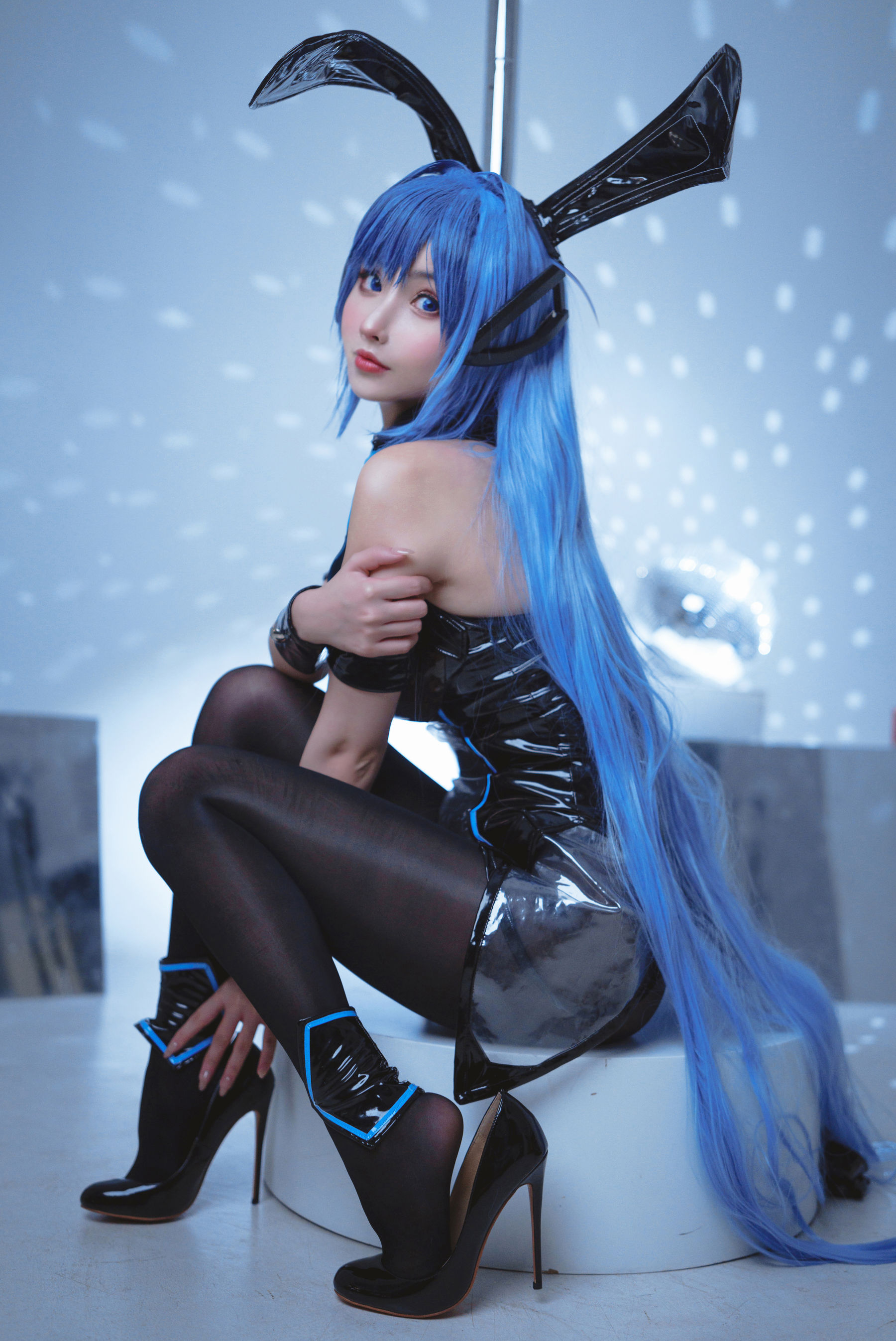 [福利COS] COS福利rioko凉凉子 - 花园兔女郎