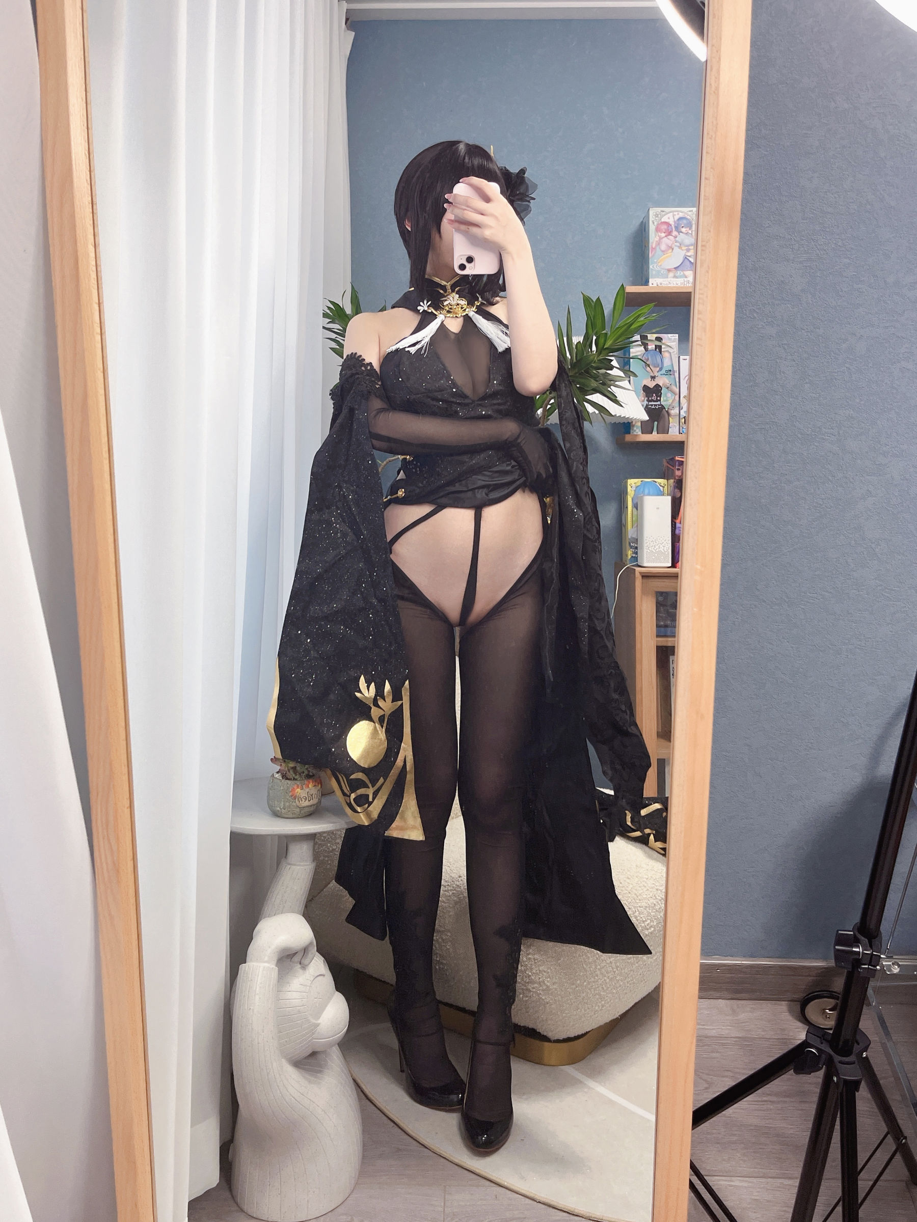 [福利COS] COS福利rioko凉凉子 - 镇海 自拍