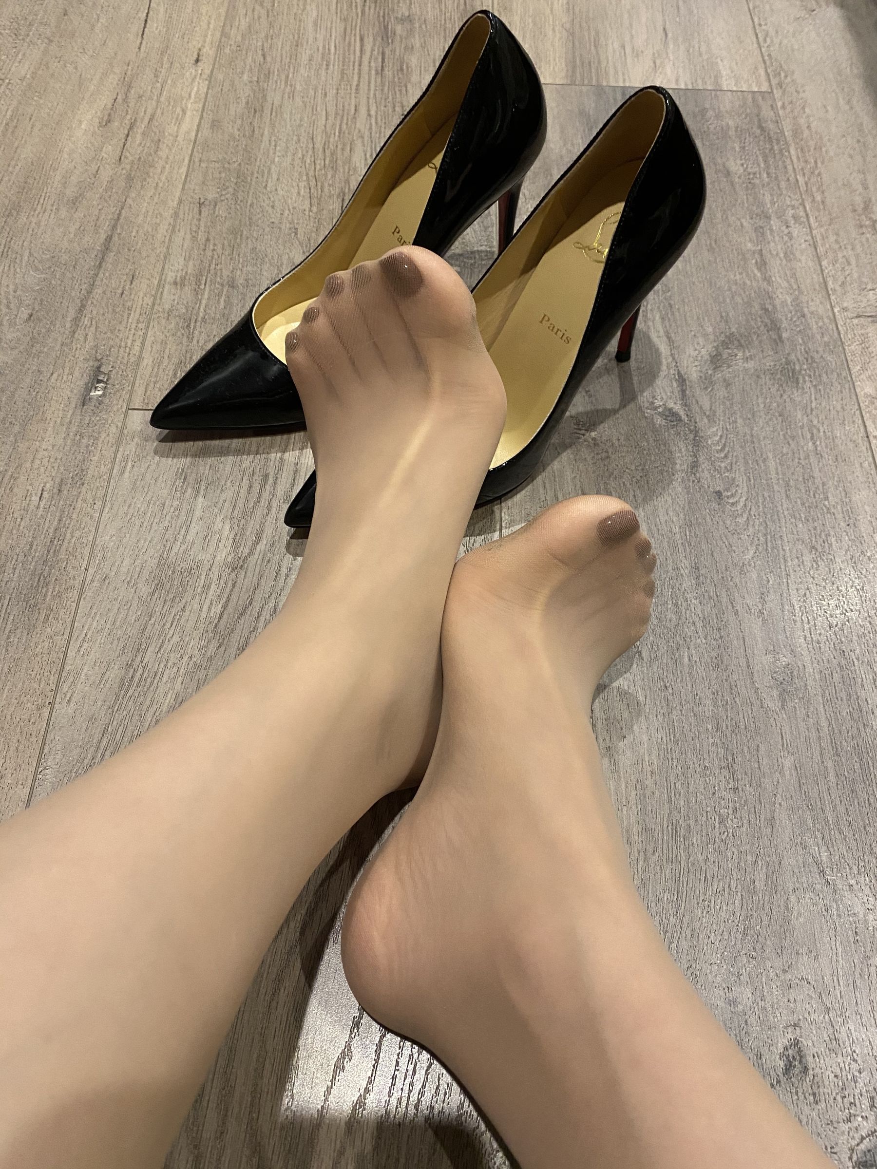 [福利COS] 丝足博主麋鹿_Monroe 2020.09.07 丝足美甲