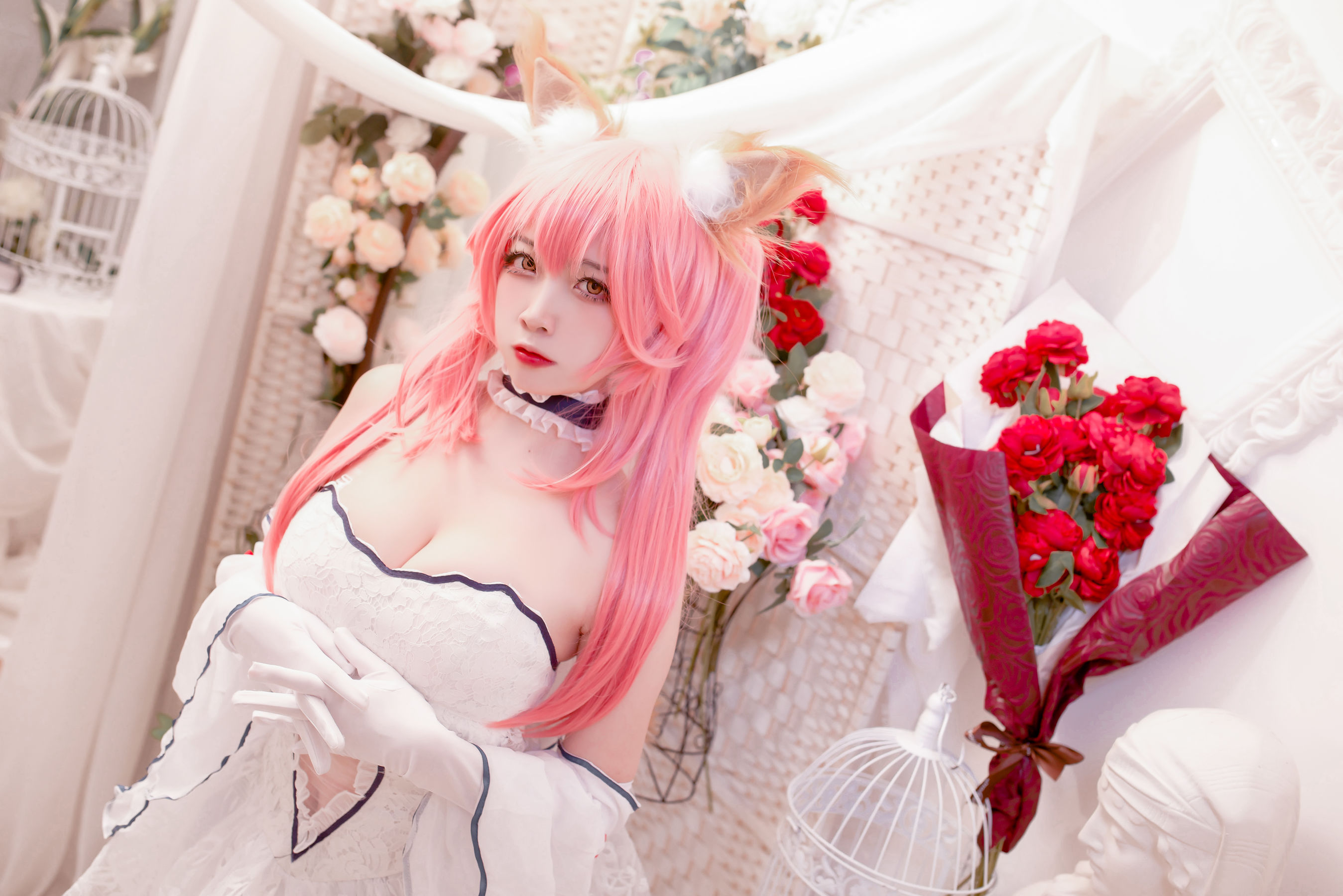 [福利COS] 人气Coser二佐Nisa - fate玉藻前婚纱