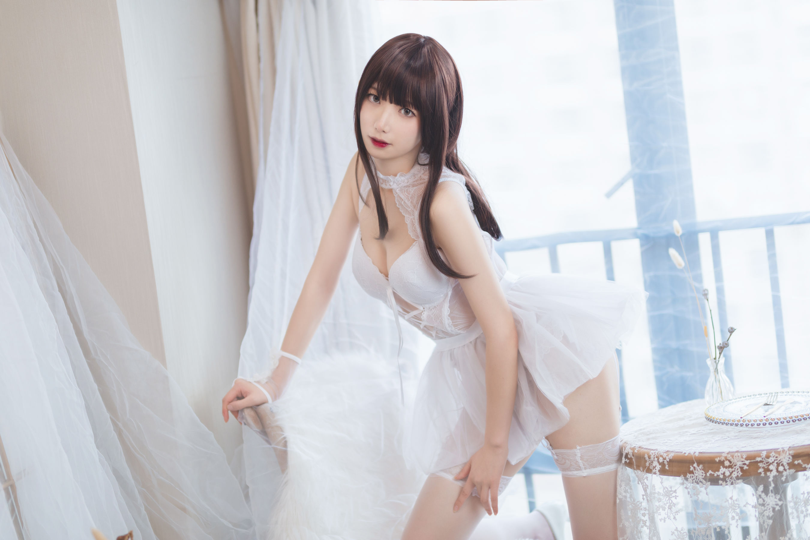 [福利COS] 动漫博主封疆疆v - 白色纱裙