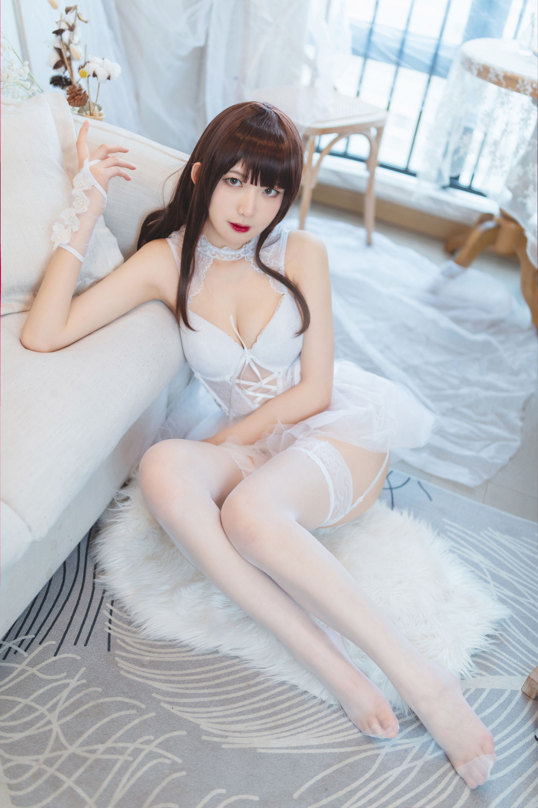 [福利COS] 动漫博主封疆疆v - 白色纱裙