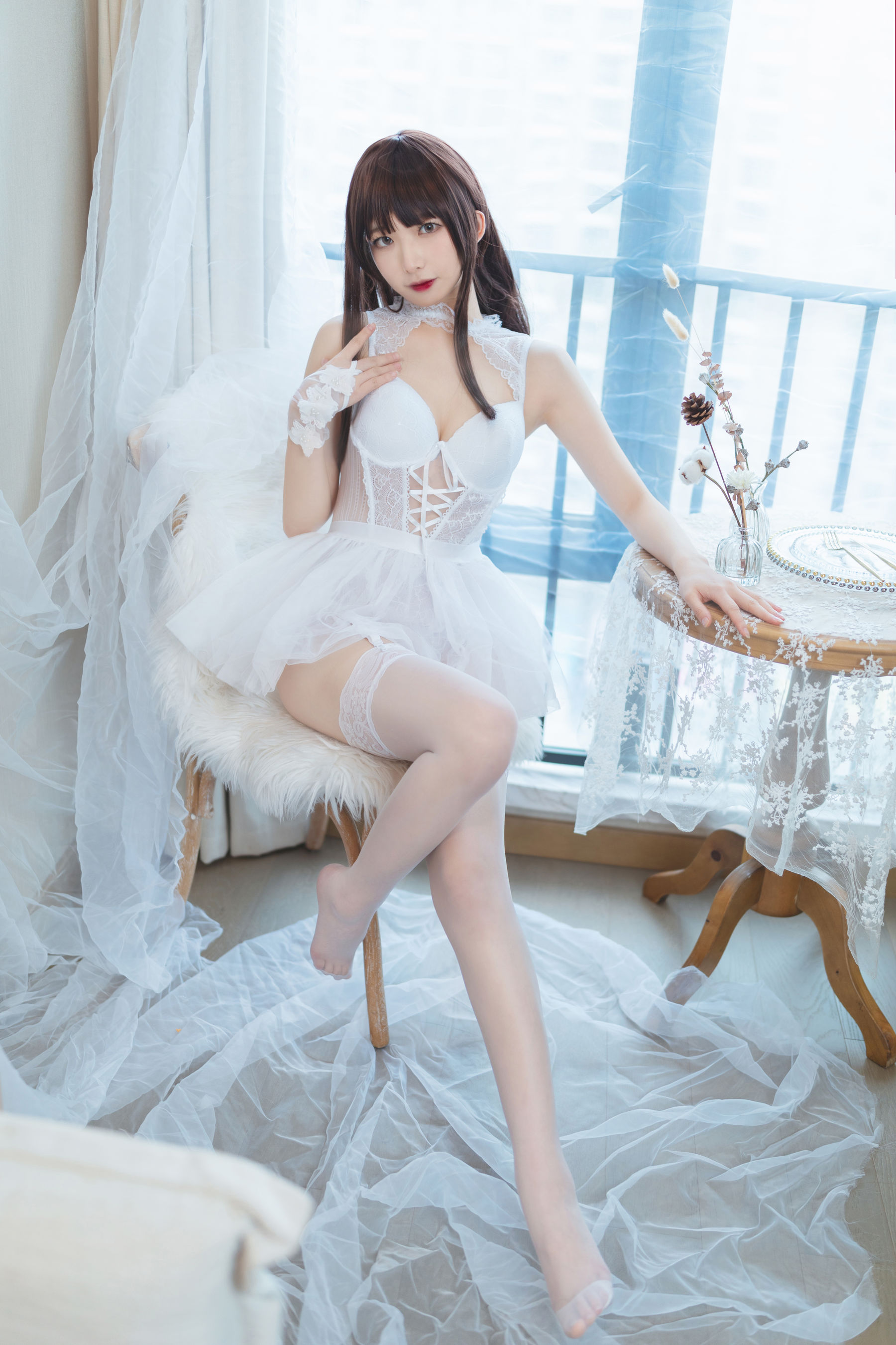 [福利COS] 动漫博主封疆疆v - 白色纱裙