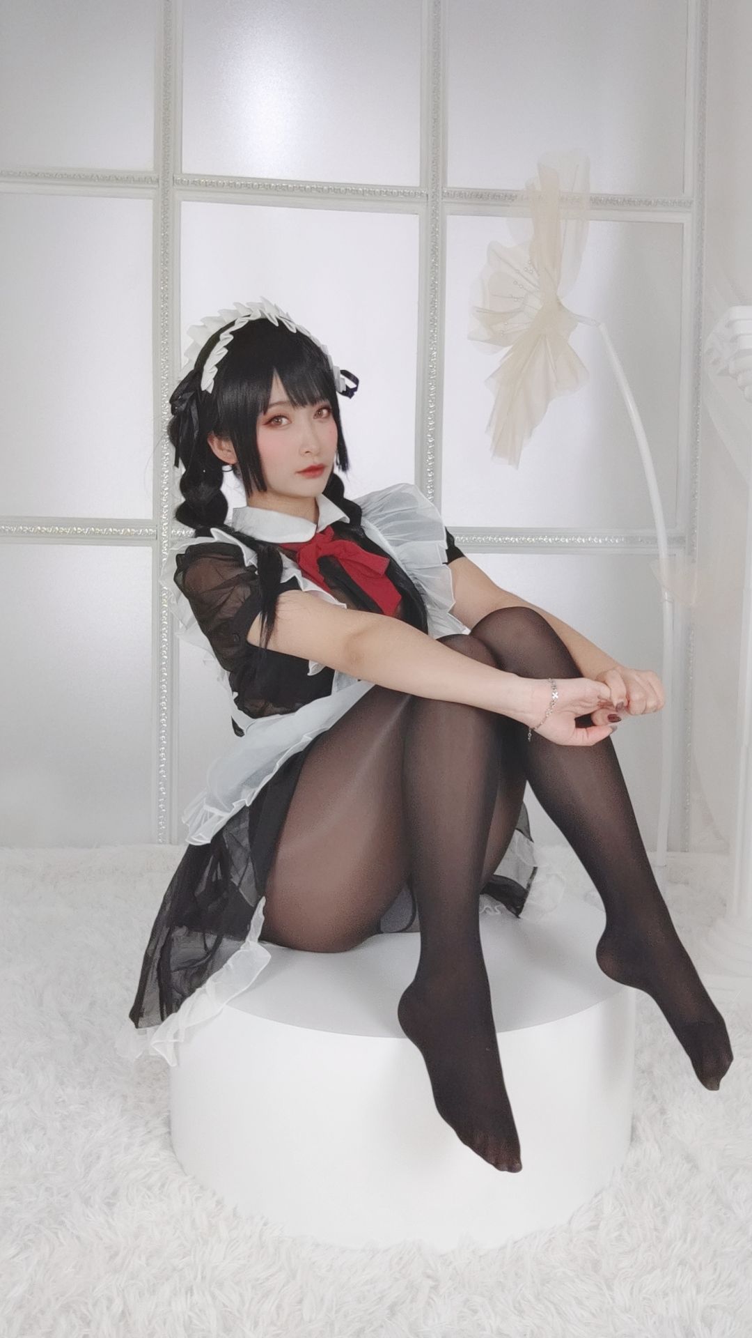 [福利COS] 动漫博主洛璃LoLiSAMA - 黑丝女仆