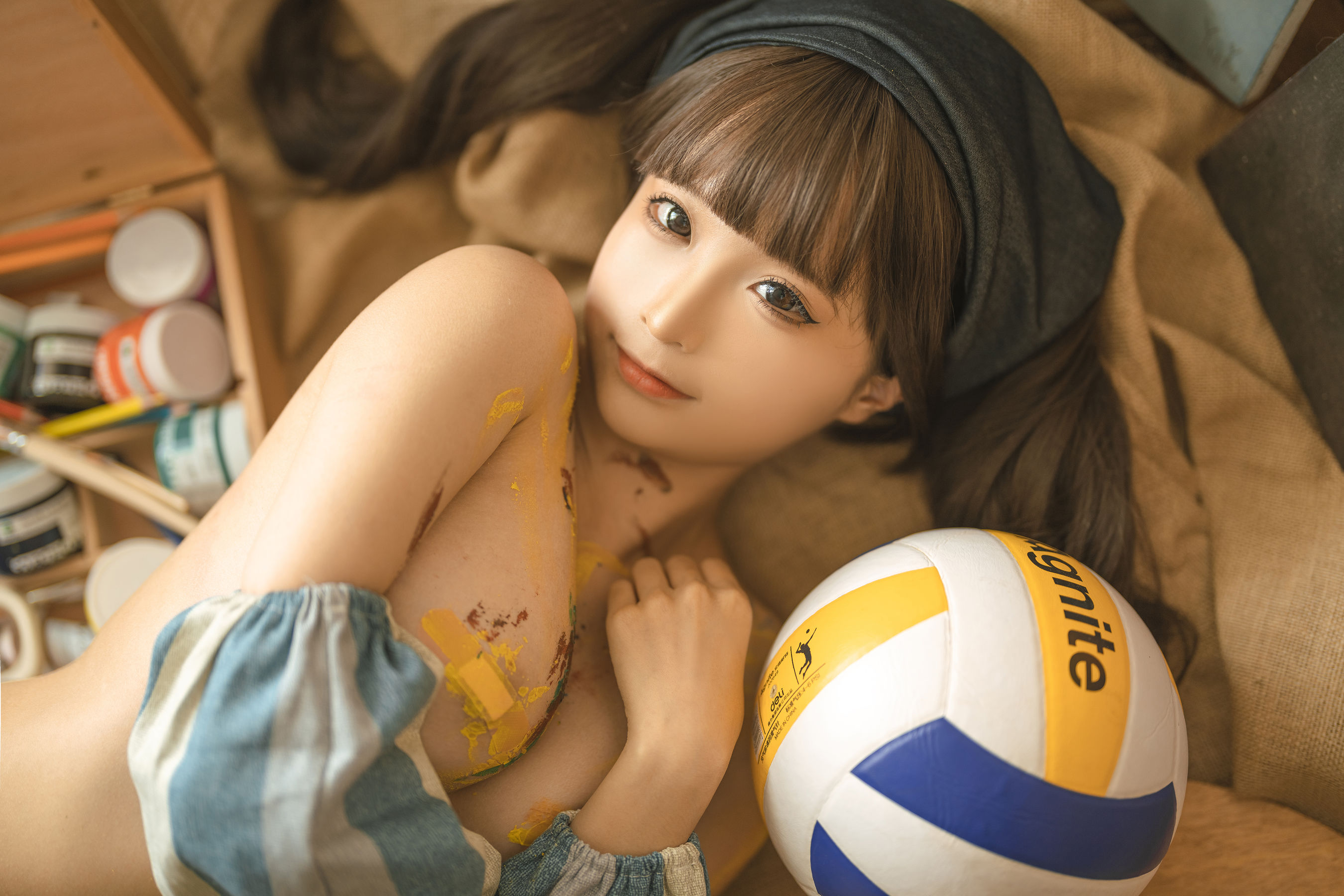 [福利COS] 动漫博主蠢沫沫 - 小画家