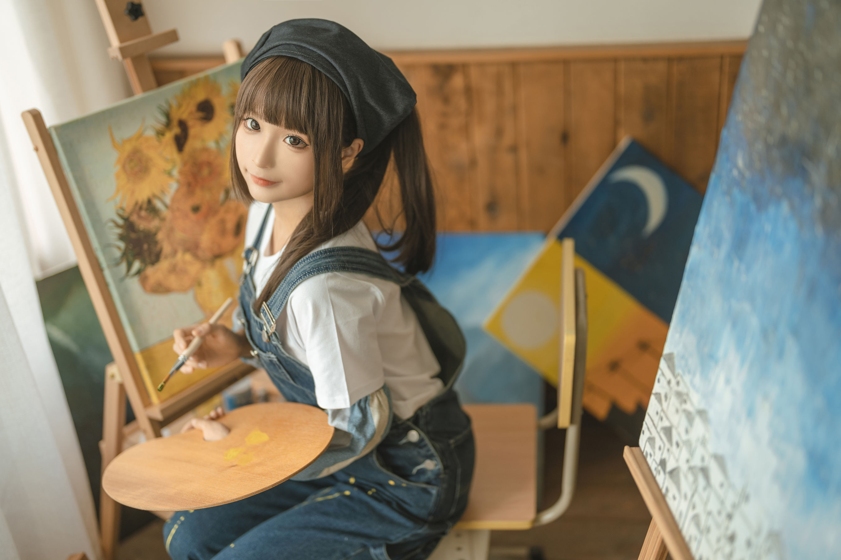 [福利COS] 动漫博主蠢沫沫 - 小画家