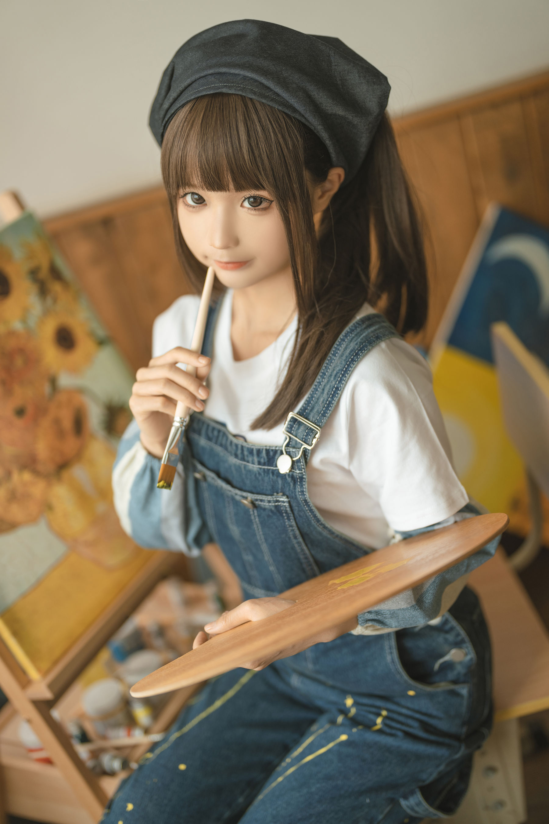 [福利COS] 动漫博主蠢沫沫 - 小画家
