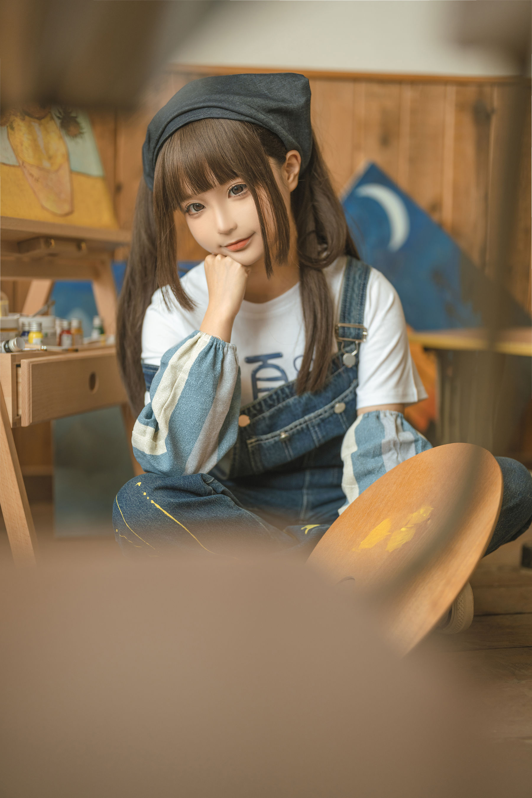 [福利COS] 动漫博主蠢沫沫 - 小画家