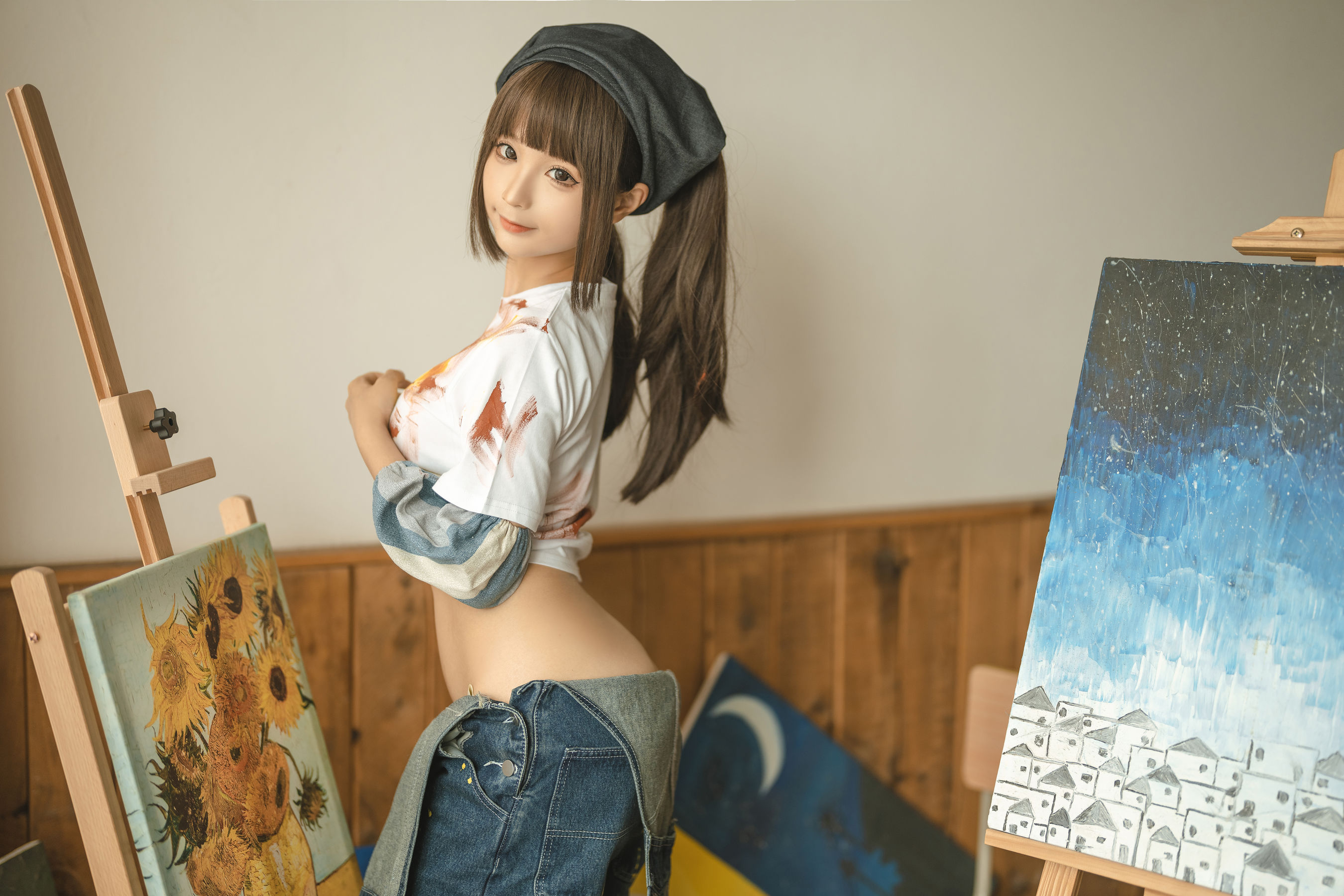 [福利COS] 动漫博主蠢沫沫 - 小画家